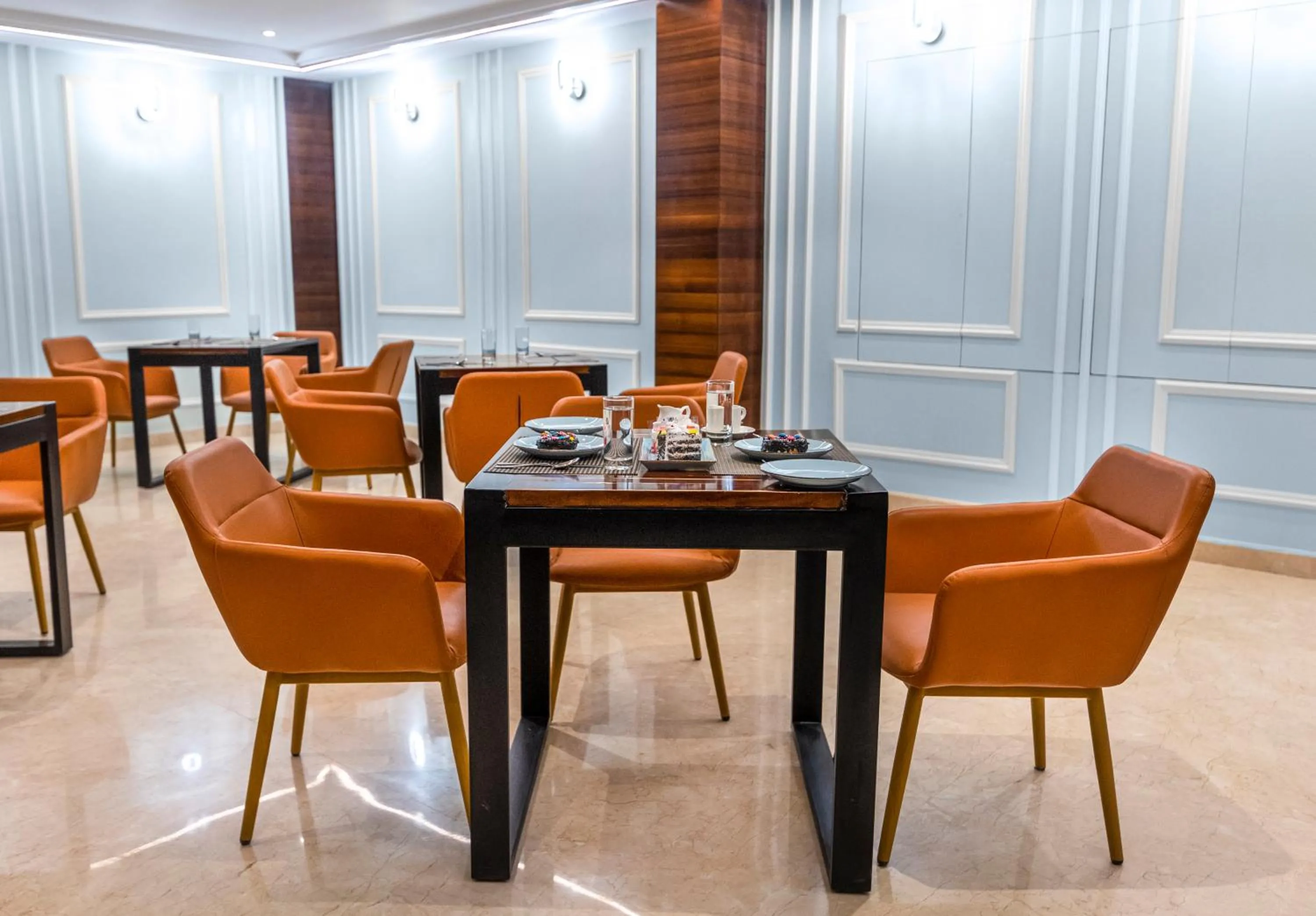 Restaurant/places to eat in Pride Hotel And Resort Rishikesh