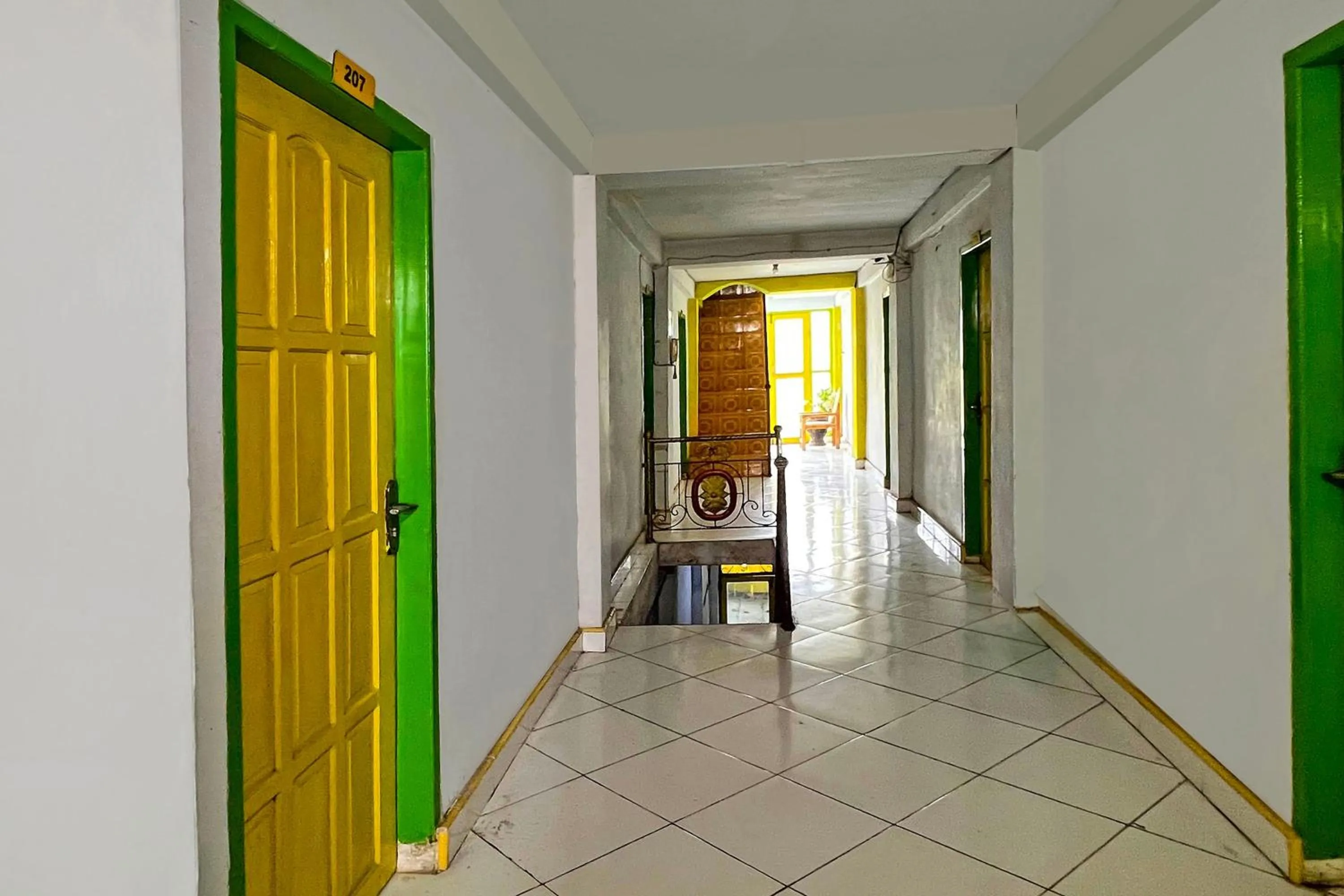 Lobby or reception in Hotel O Melati Bm Pangkep