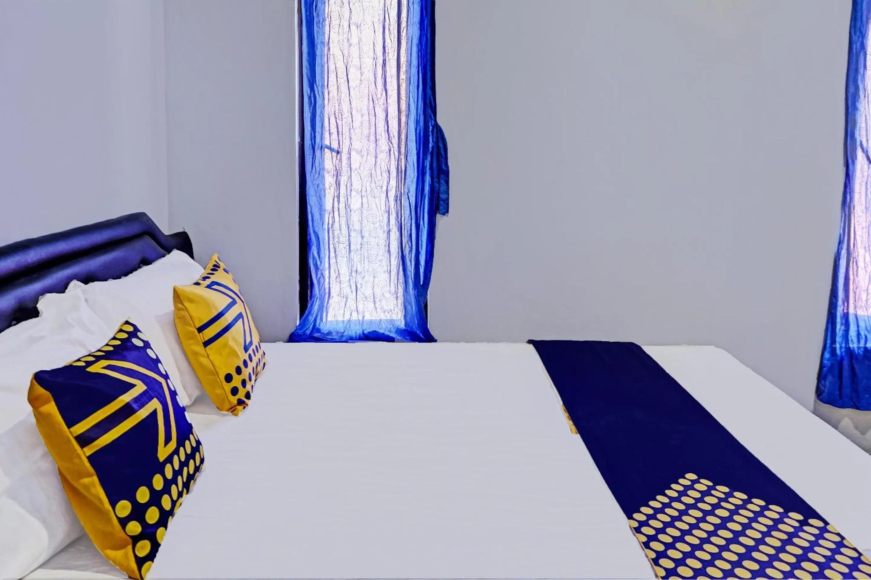 Bedroom, Bed in OYO Life 92353 Purnama Syariah Guest House