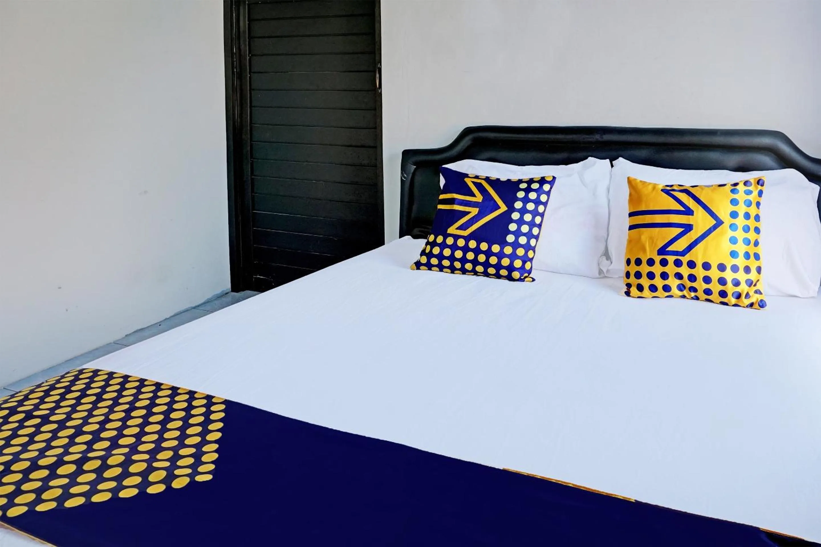 Bedroom, Bed in OYO Life 92353 Purnama Syariah Guest House