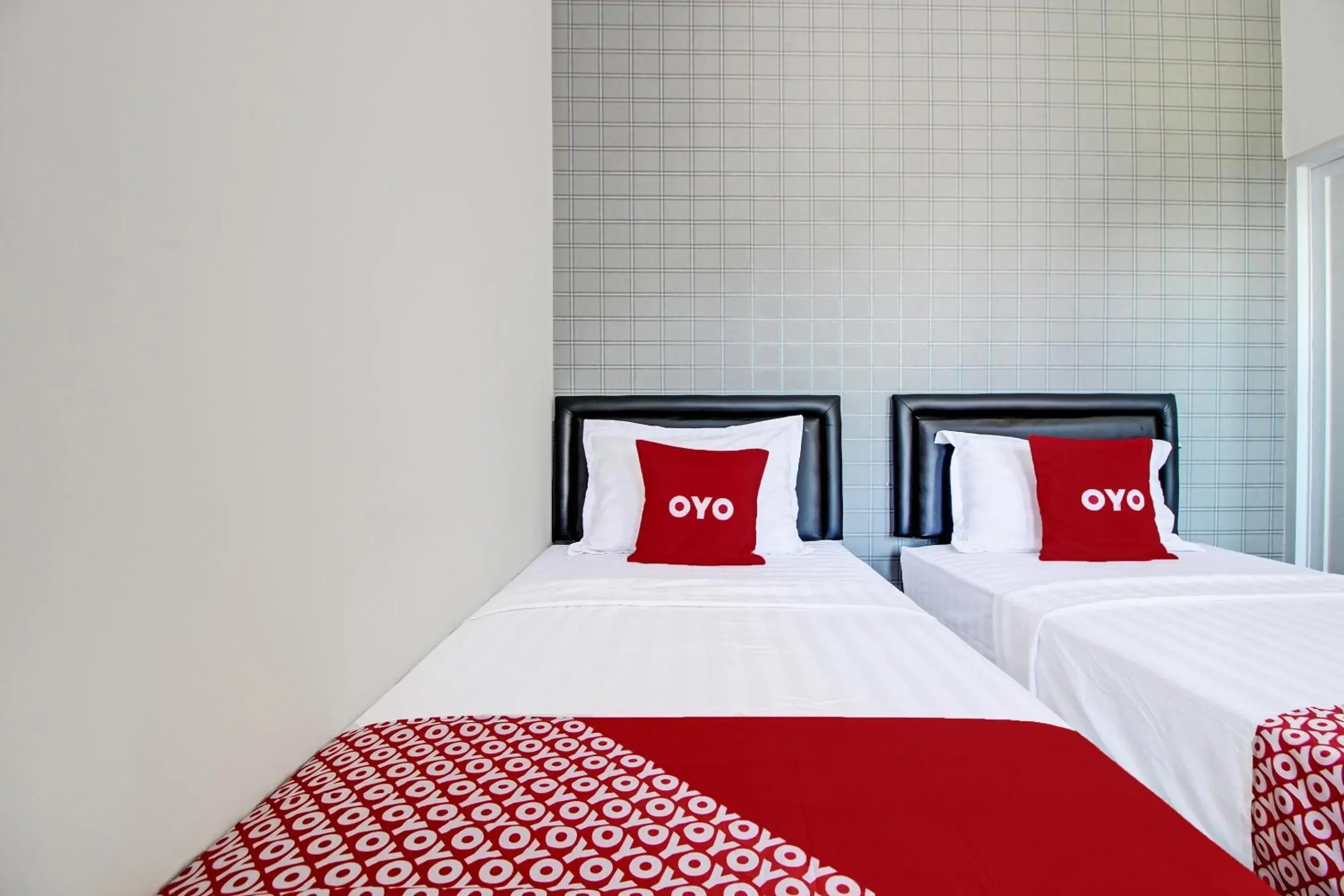 Bedroom, Bed in Collection O 92363 Kp Inn Bedroom, Bed in Collection O 92363 Kp Inn