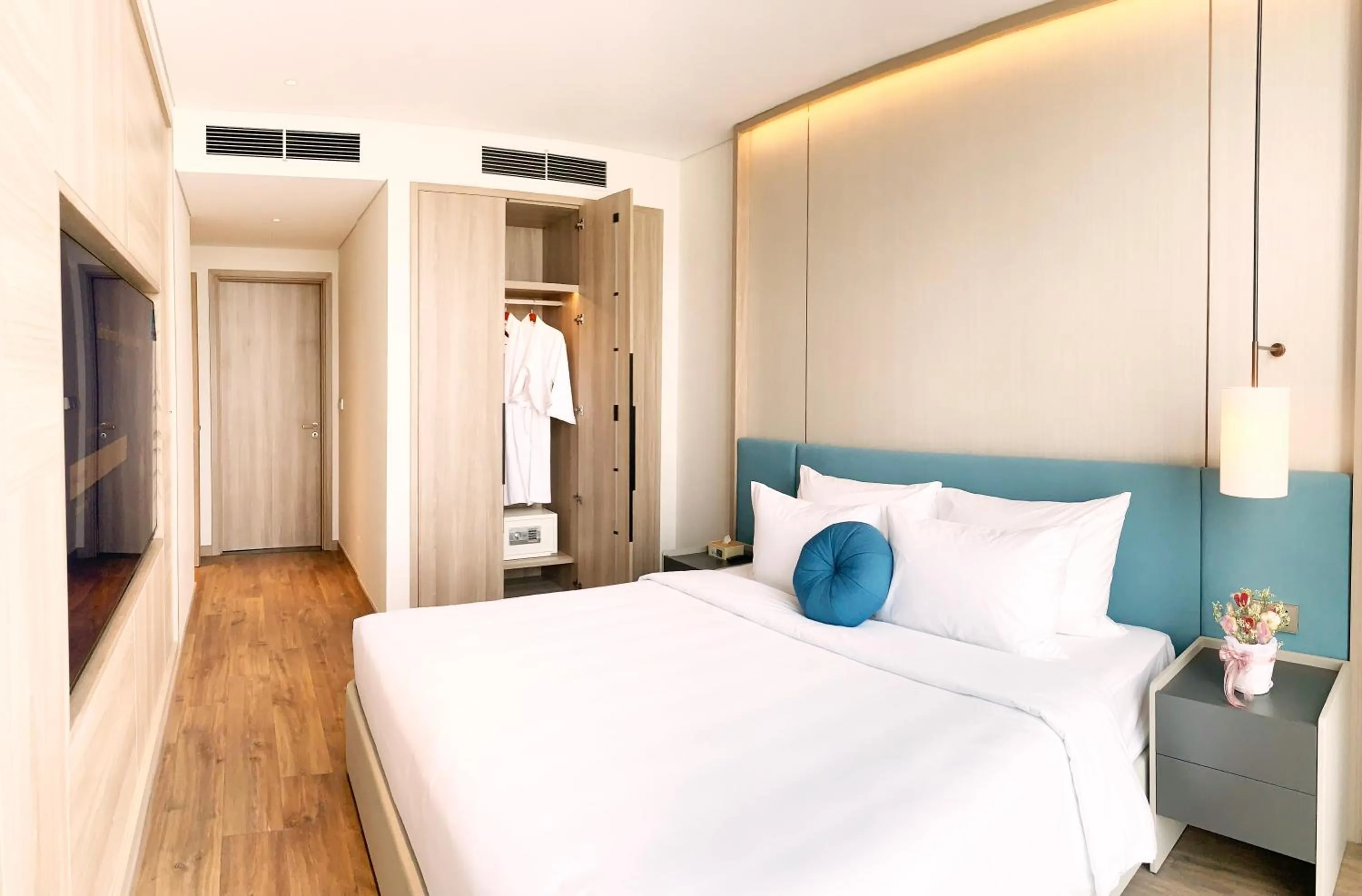 Bedroom, Bed in HB Serviced Apartment - Alacarte Hạ Long
