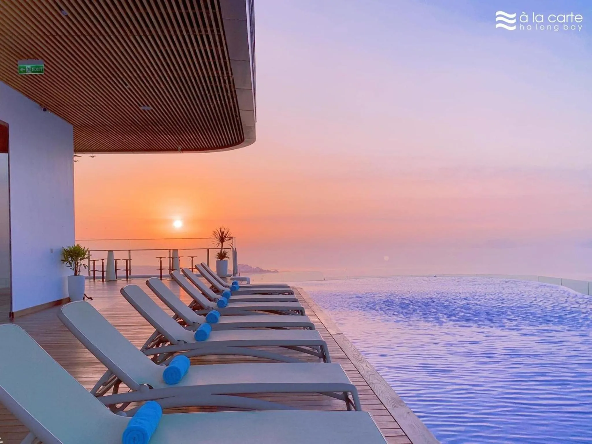 Swimming pool in HB Serviced Apartment - Alacarte Hạ Long