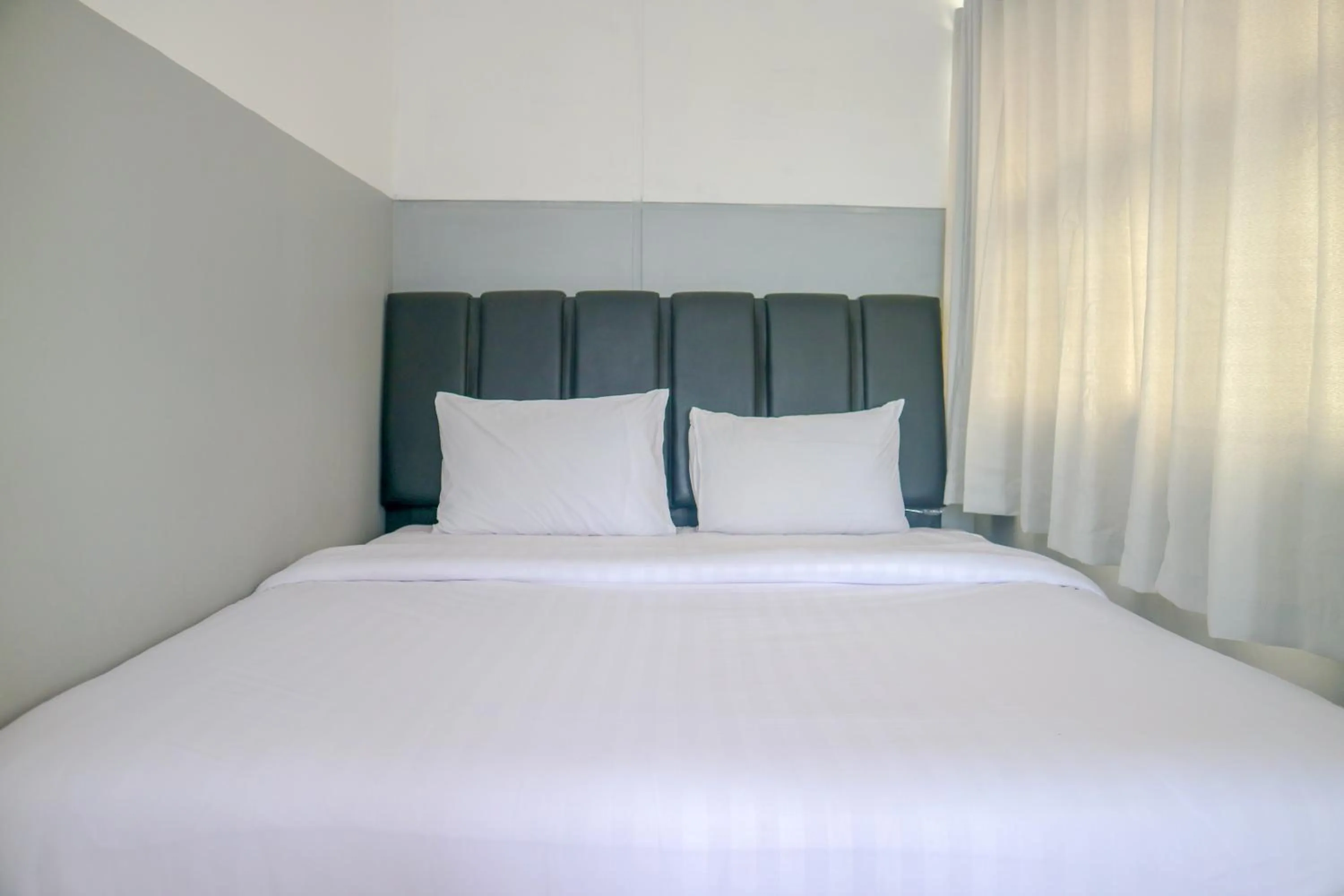 Bed in 360 Homestay Padang