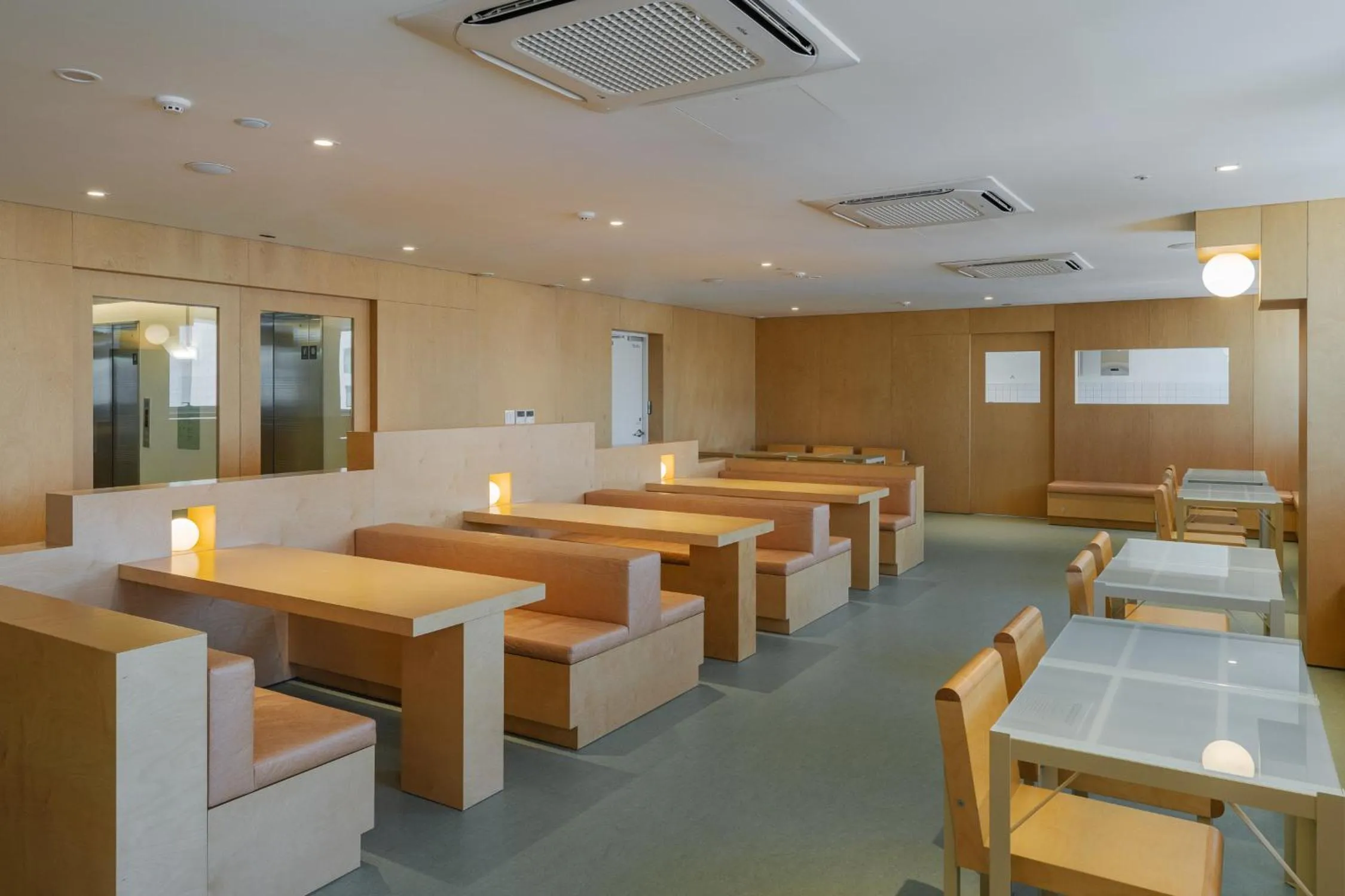 Restaurant/places to eat in Mangrove Dongdaemun