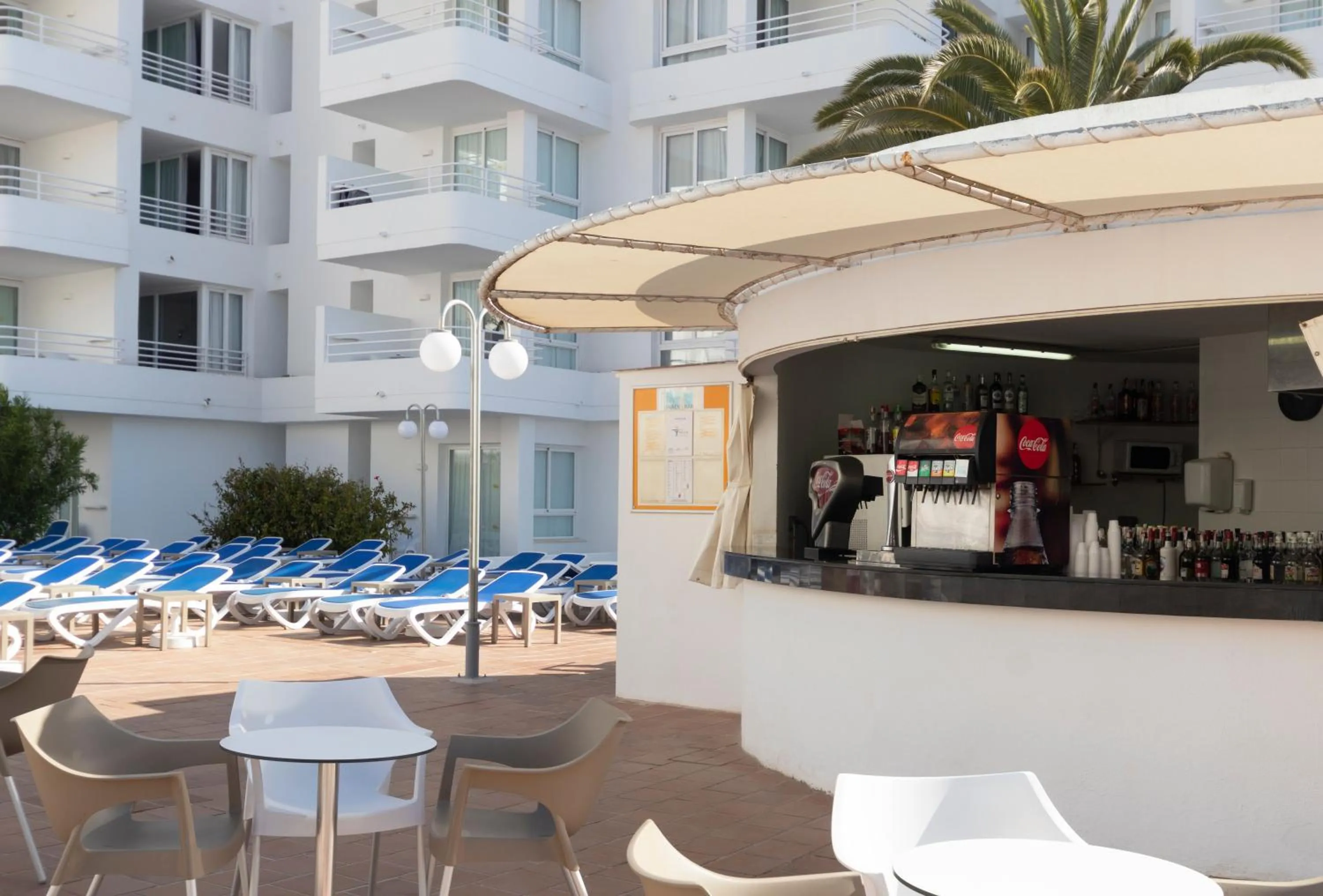 Lounge or bar in Hotel Palia Sa Coma Playa