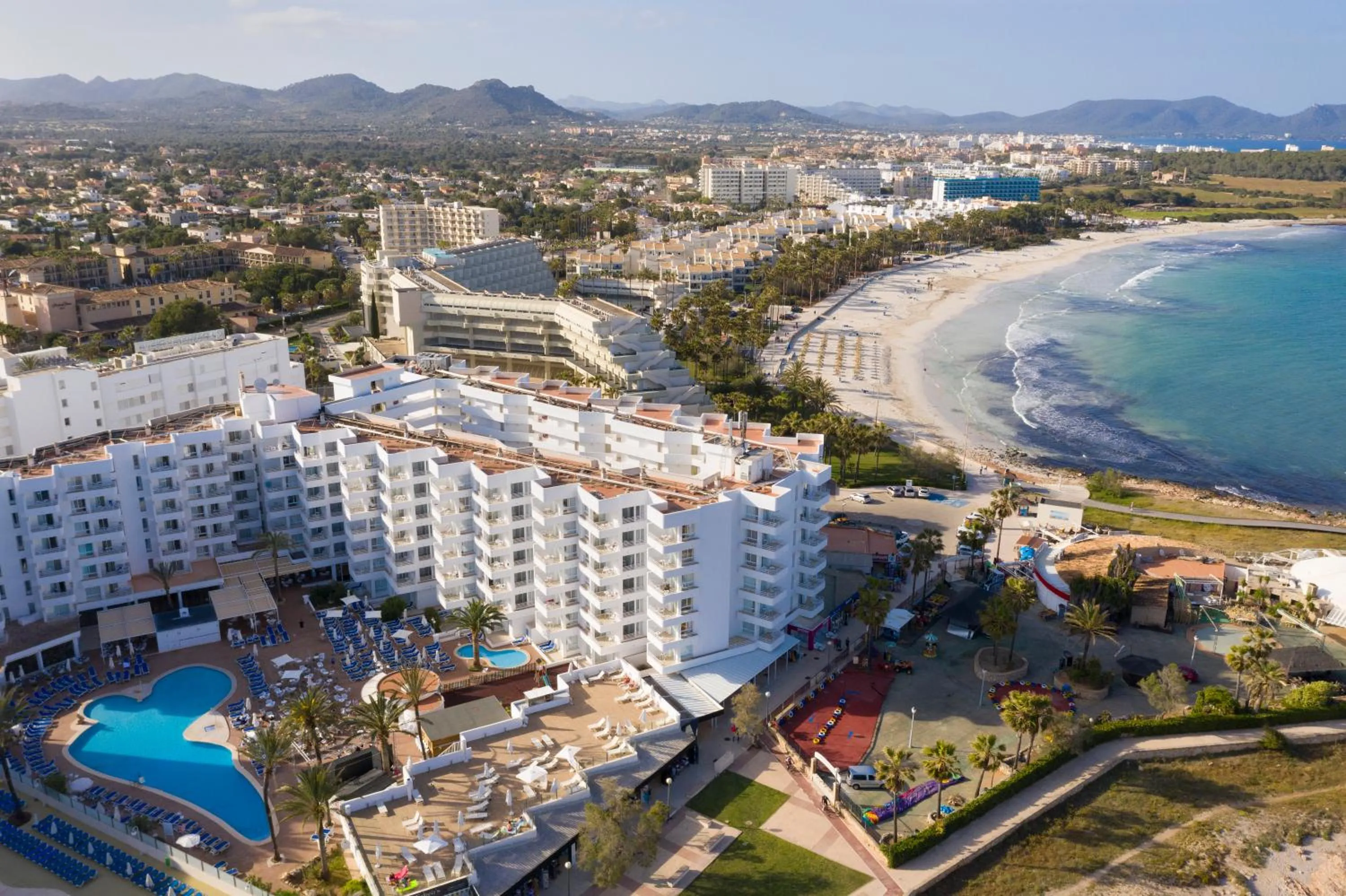 Bird's eye view in Hotel Palia Sa Coma Playa