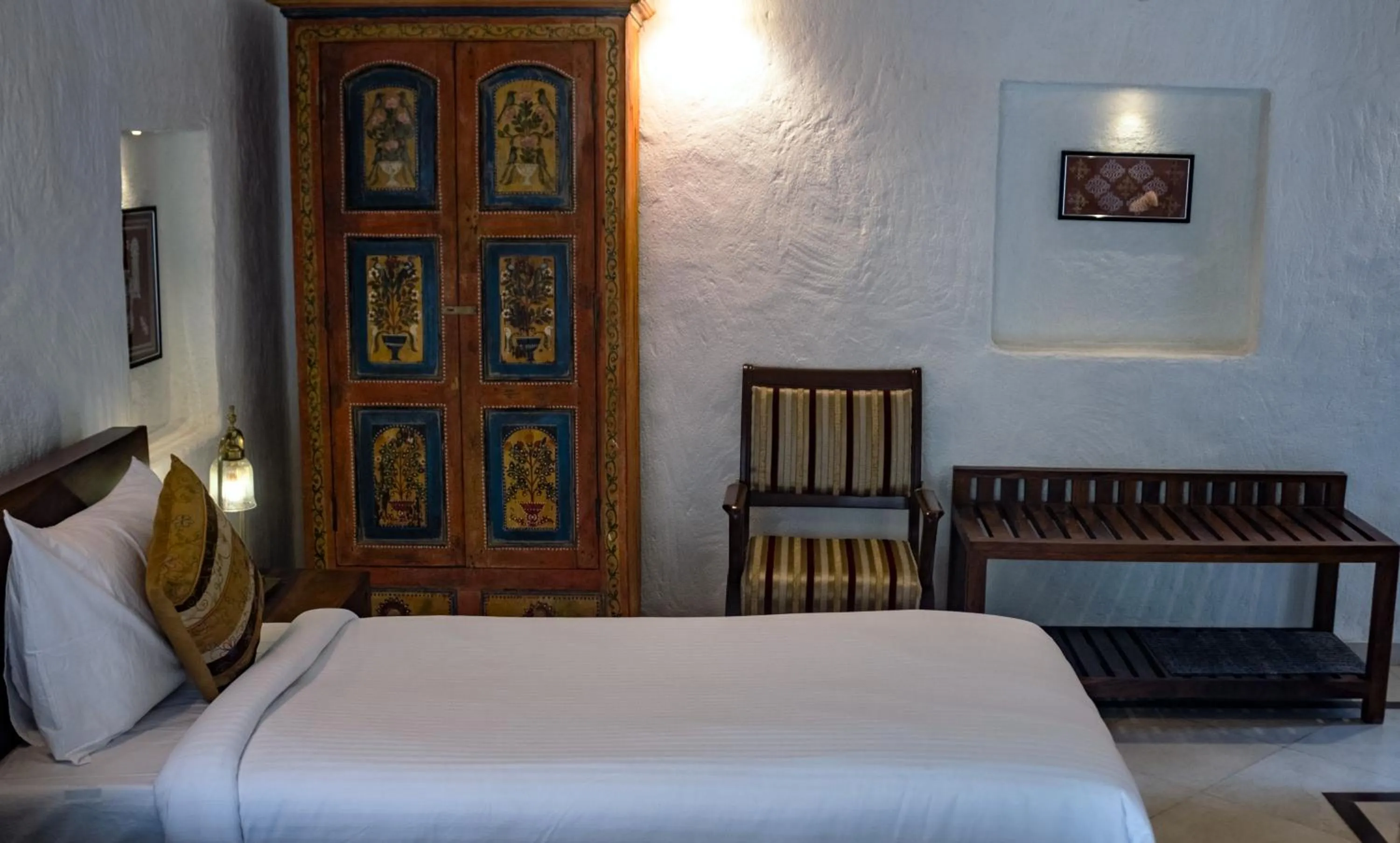 Bedroom, Bed in Wada1
