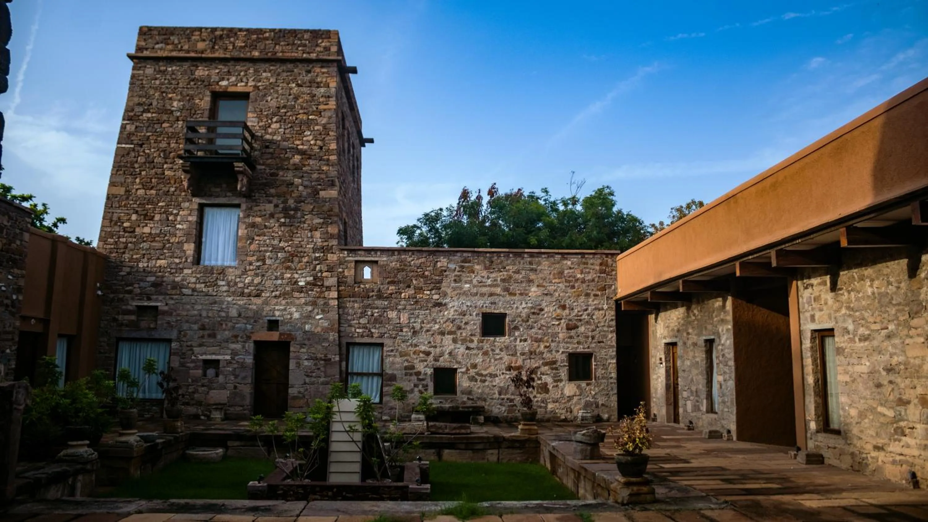 Property building in Wada1