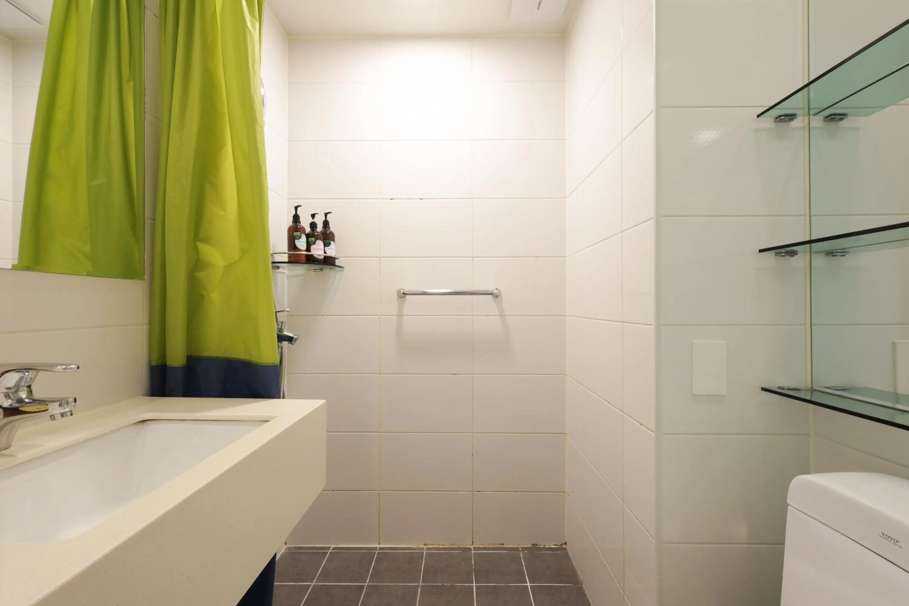 Toilet in Mangrove Sinseol