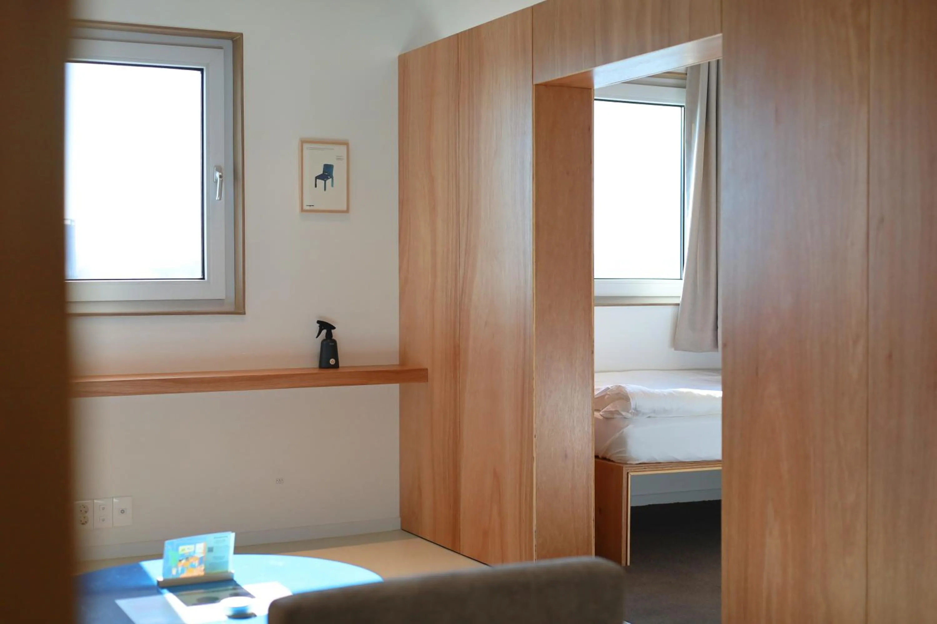 Photo of the whole room, Bed in Mangrove Sinseol