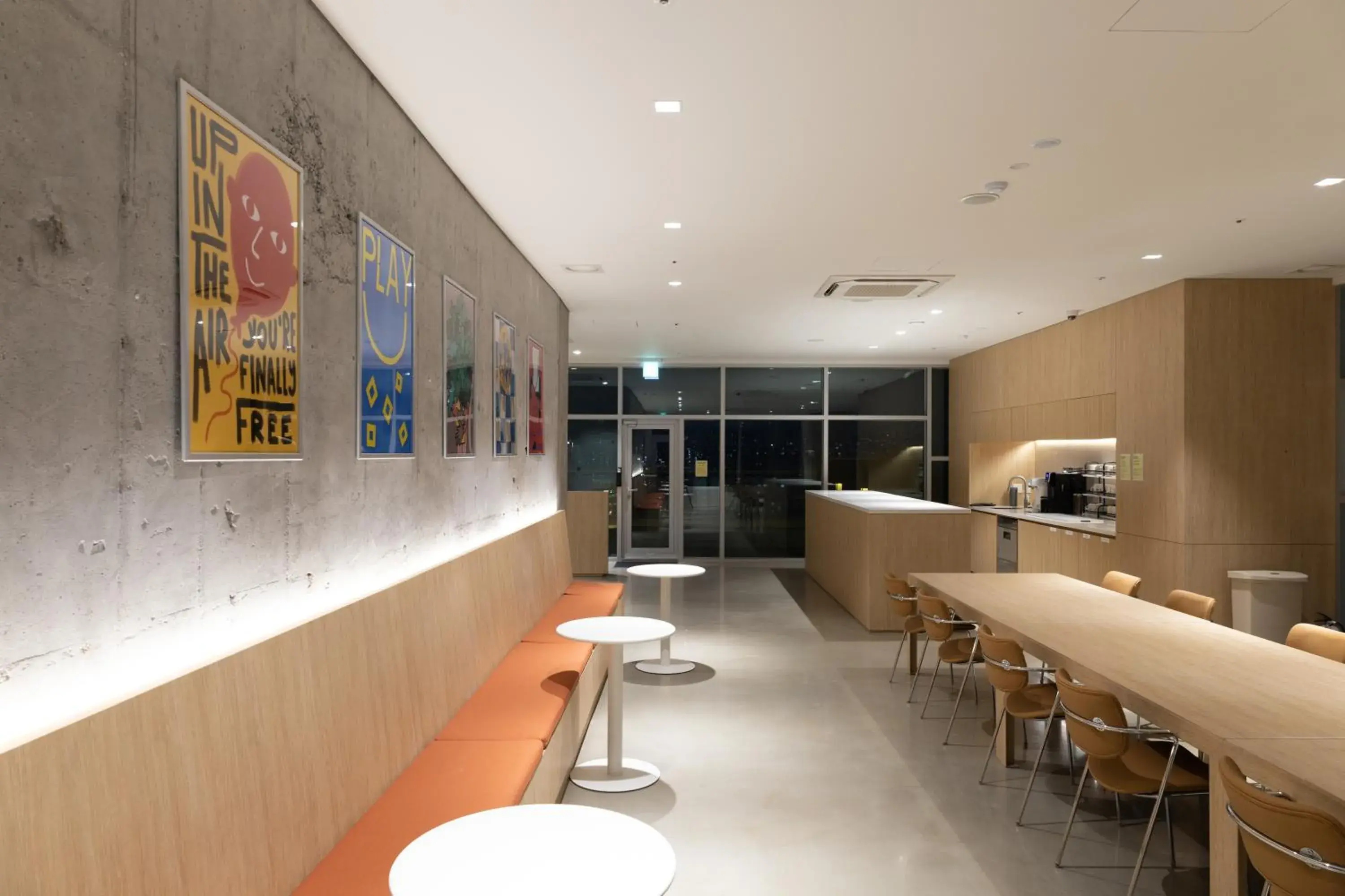 Lounge or bar in Mangrove Sinseol Lounge or bar in Mangrove Sinseol