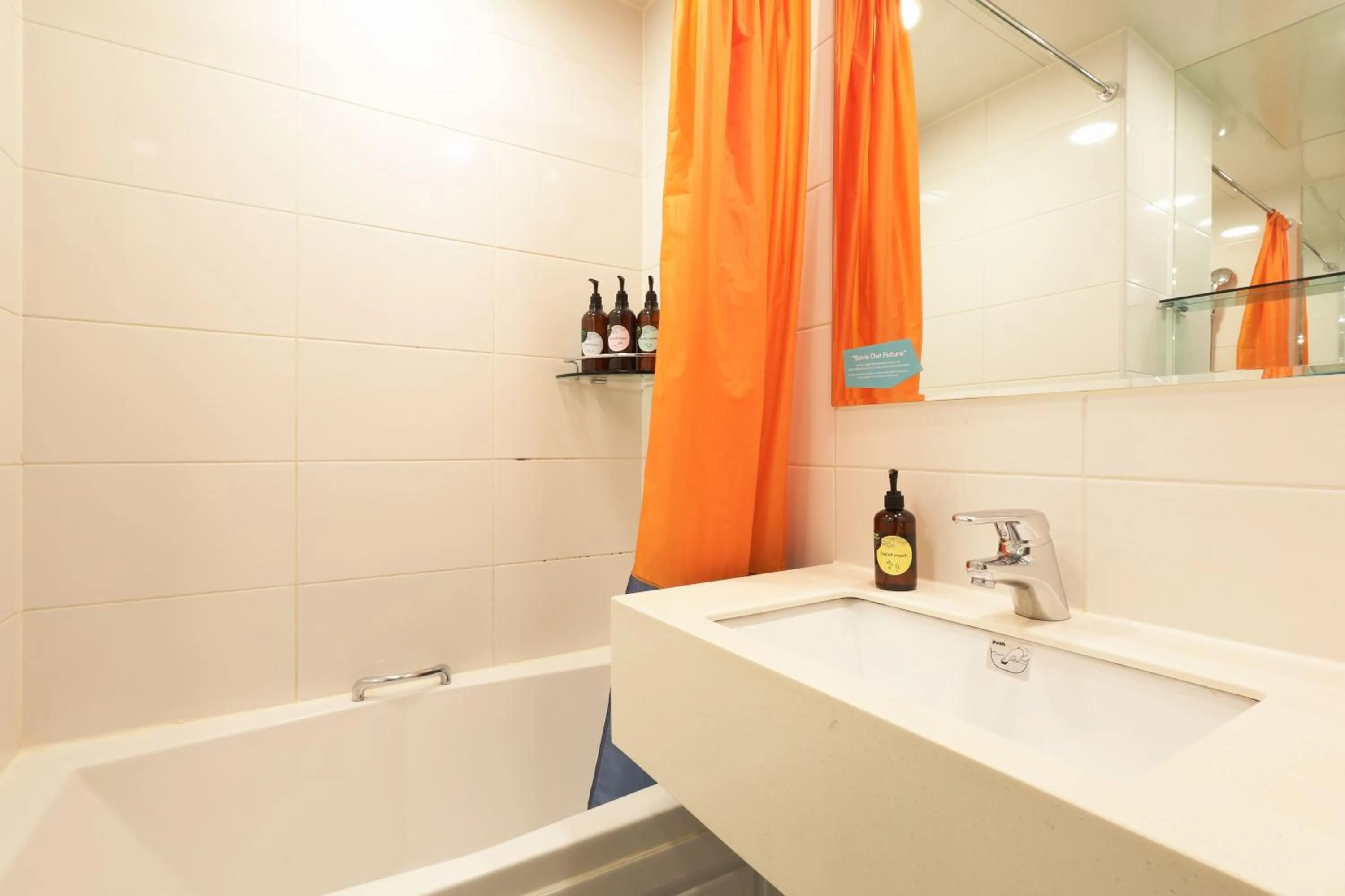 Bathroom in Mangrove Sinseol