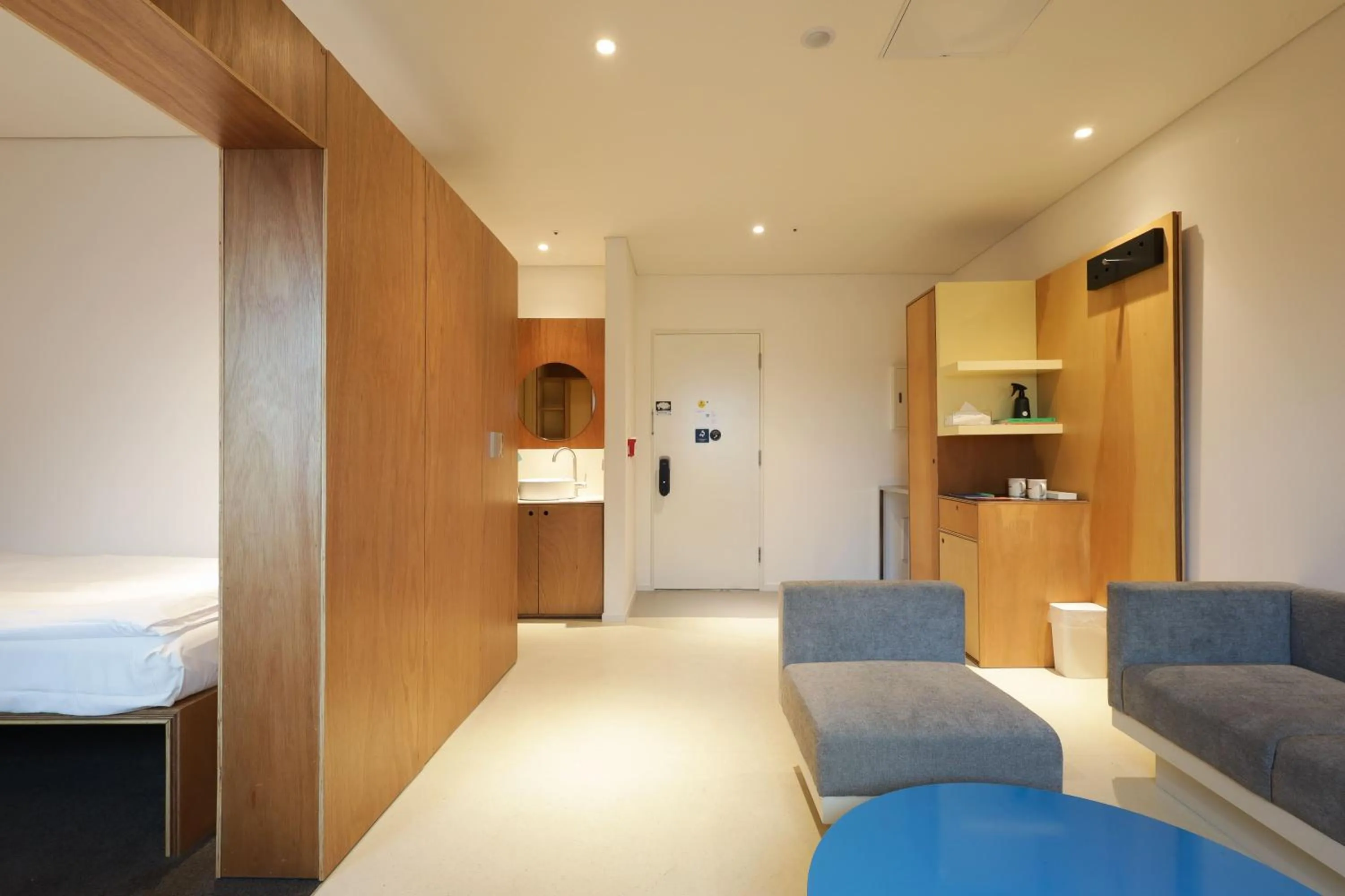 Photo of the whole room in Mangrove Sinseol