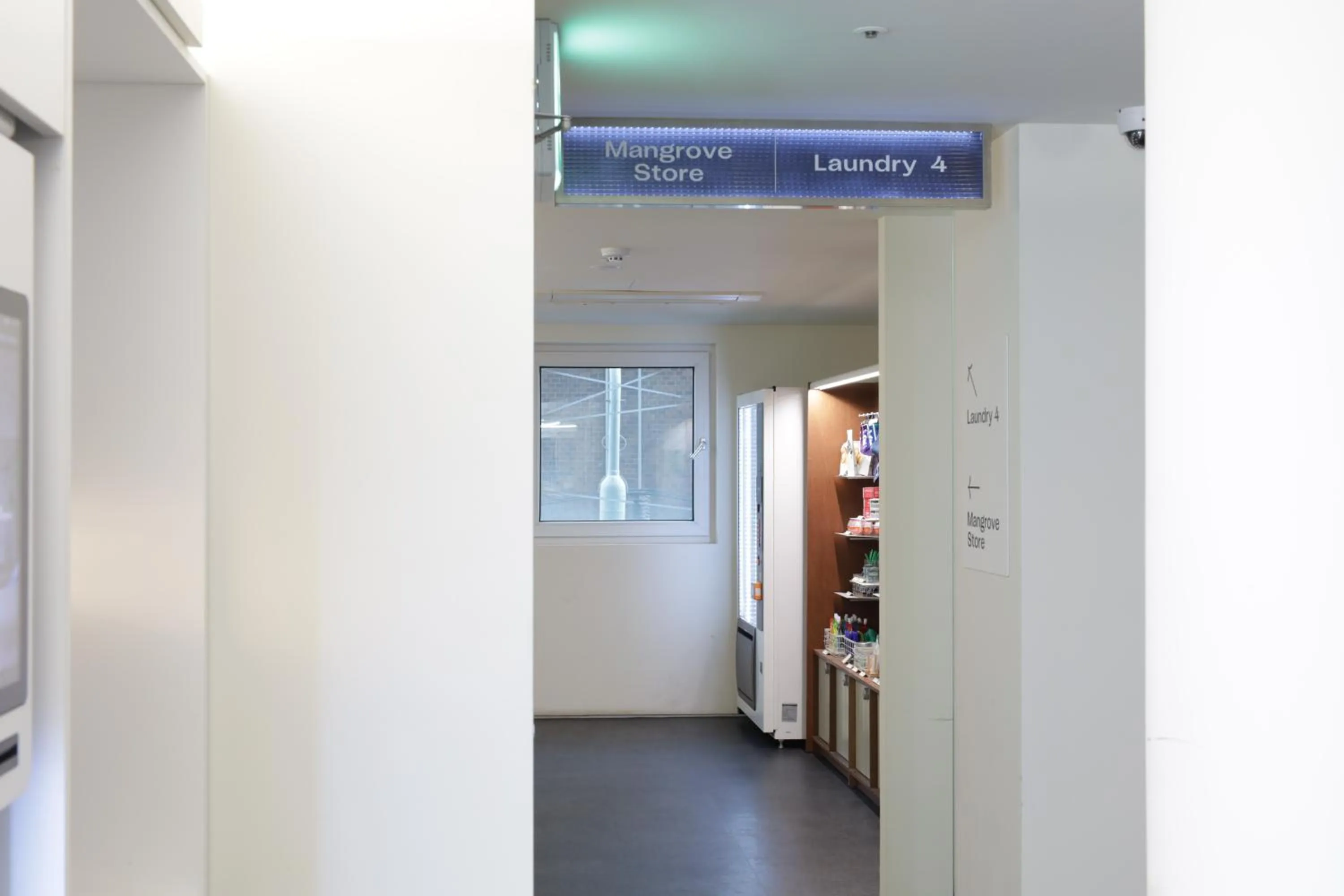 Property building in Mangrove Sinseol