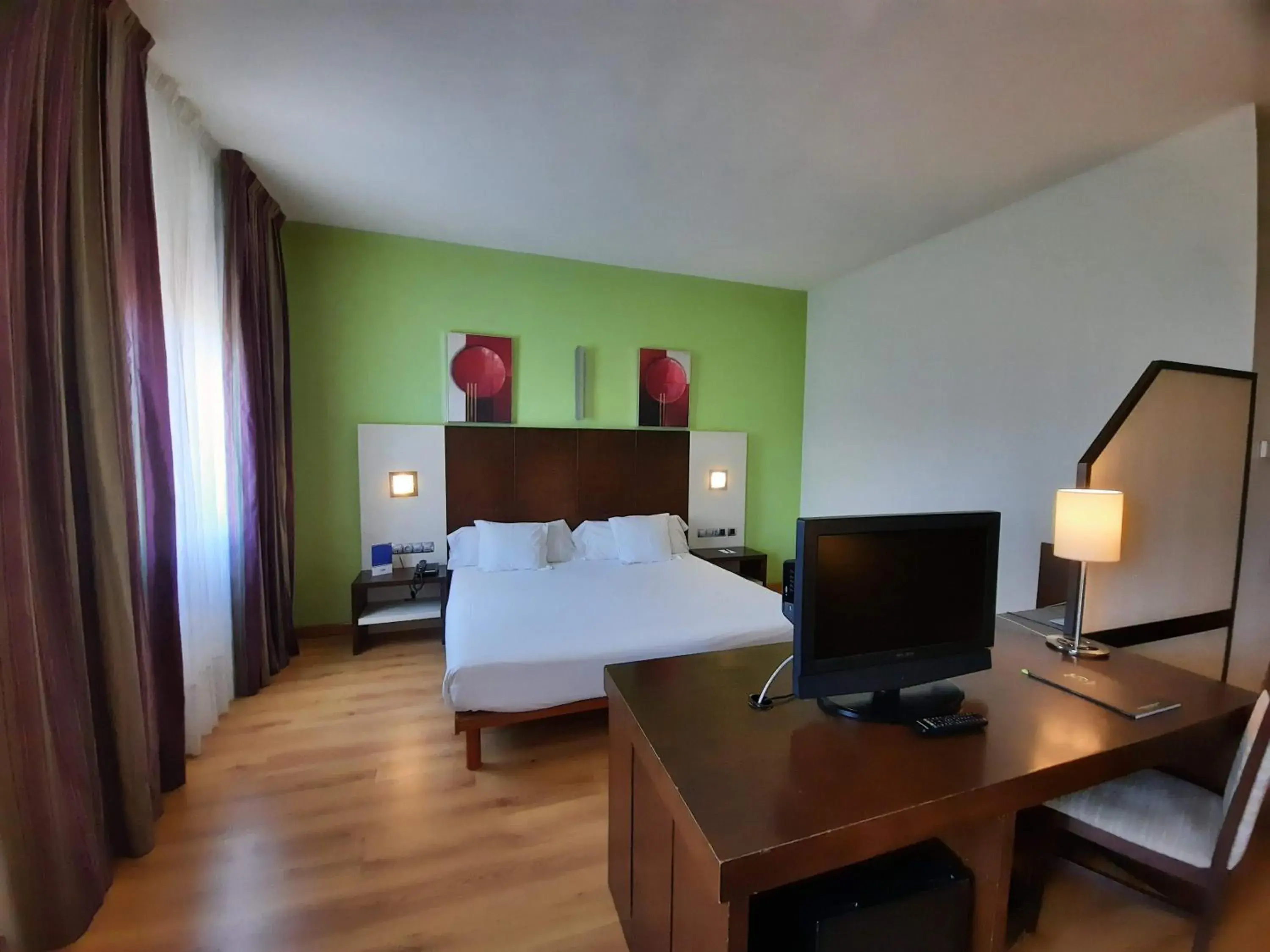 Photo of the whole room, Bed in Hotel La Boroña Photo of the whole room, Bed in Hotel La Boroña