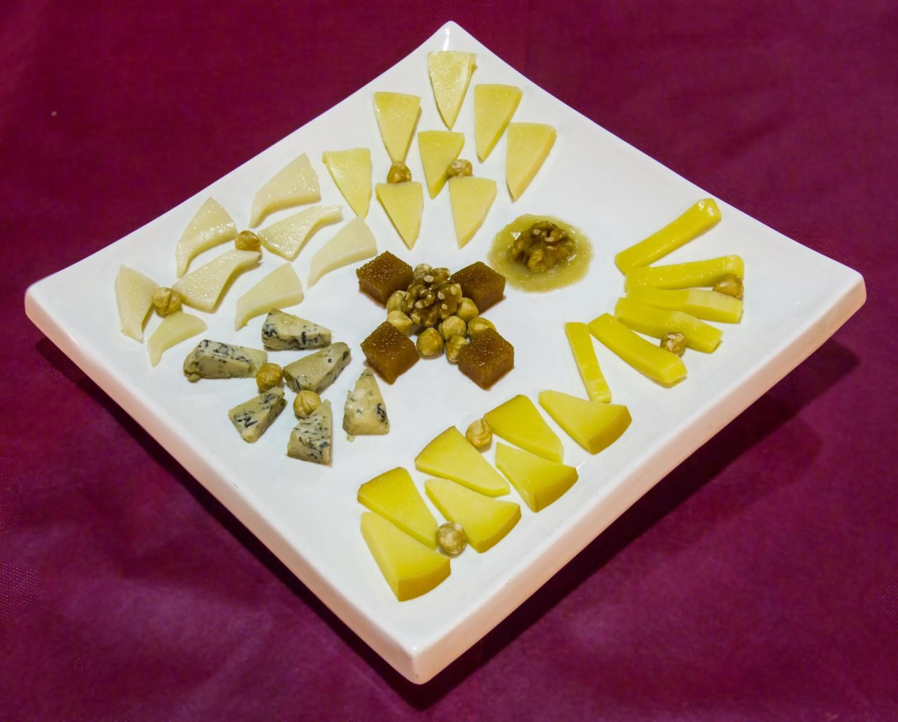 Restaurant/places to eat in Hotel La Boroña