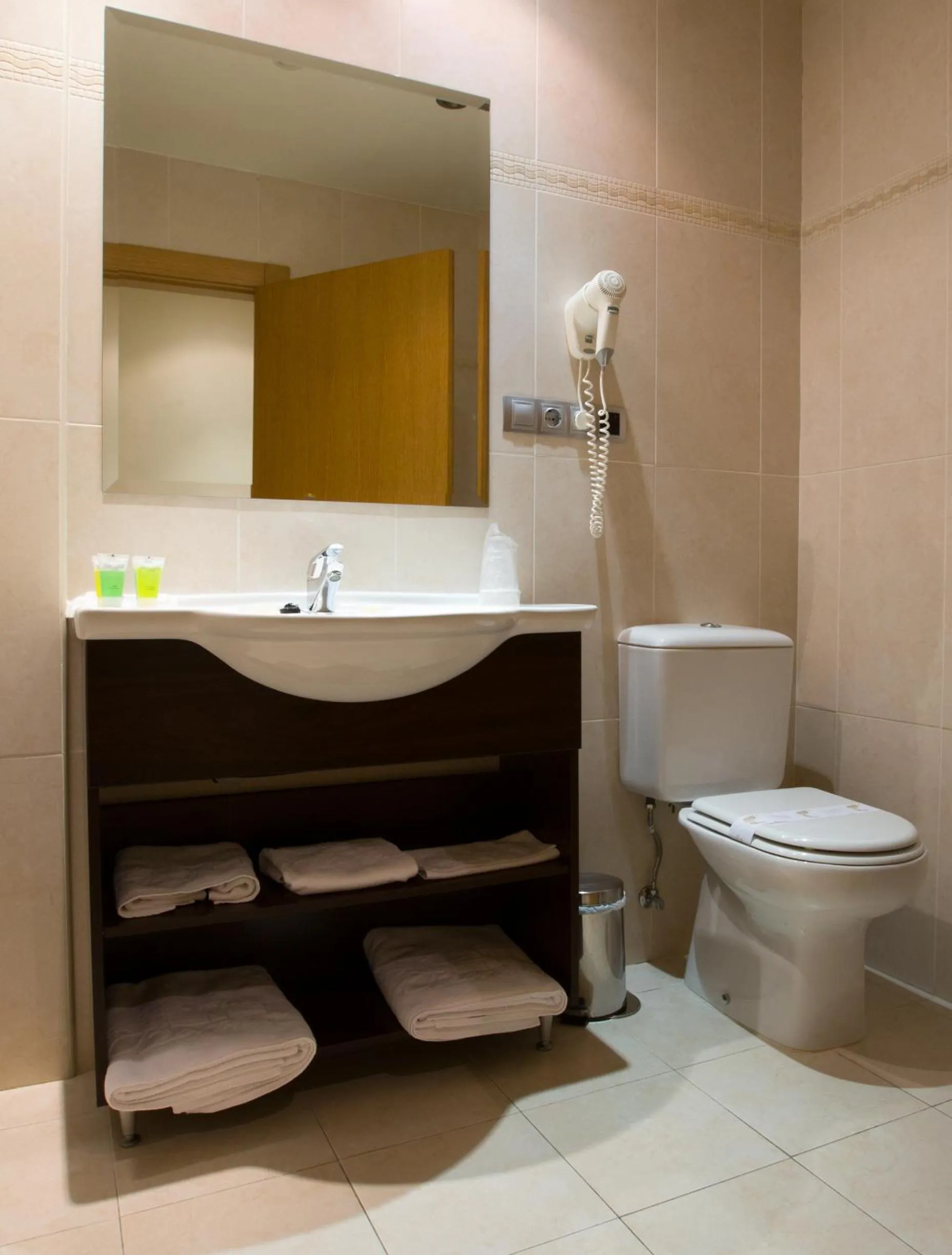 Bathroom in Hotel La Boroña