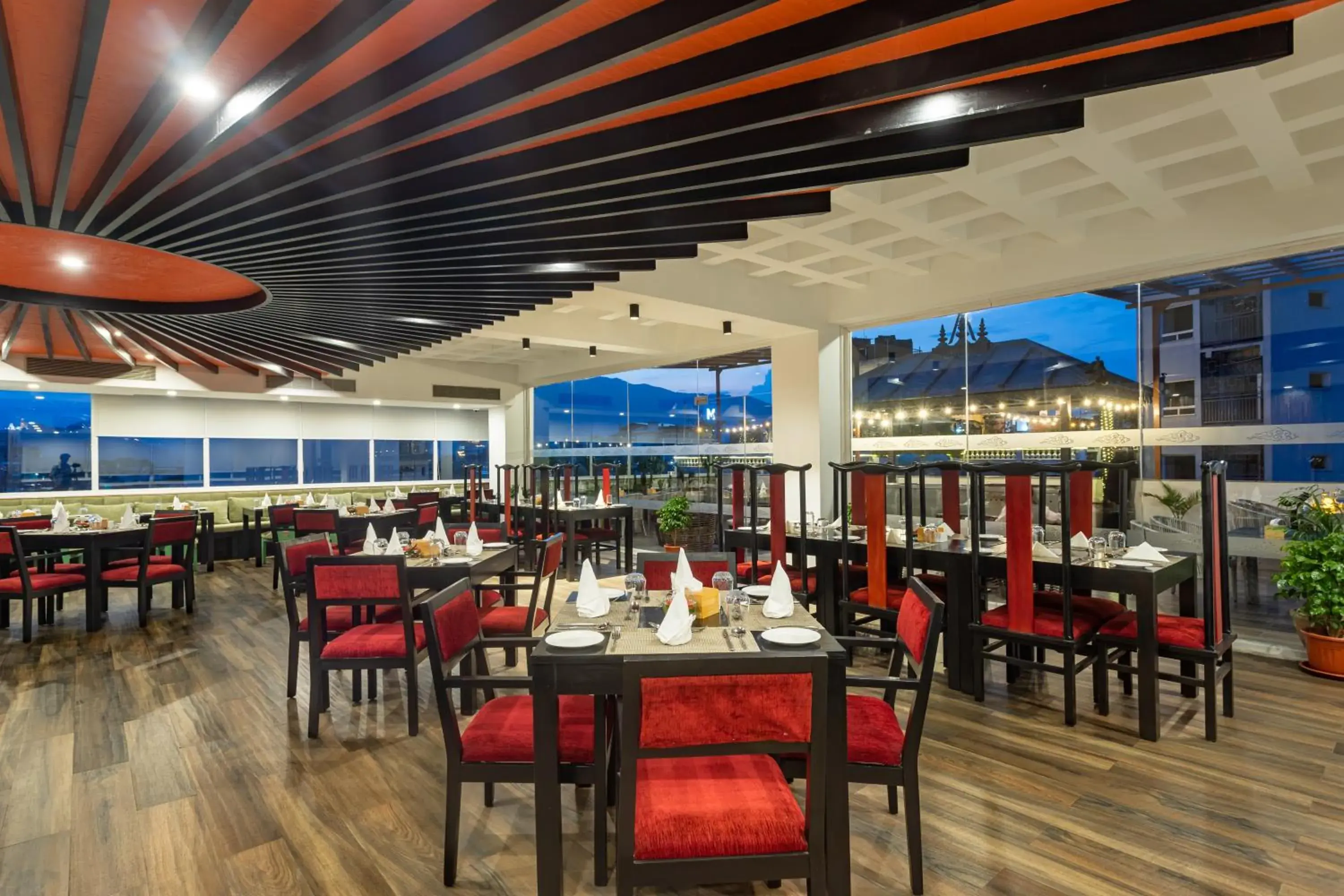 Restaurant/places to eat in Hotel Lo Mustang Restaurant/places to eat in Hotel Lo Mustang