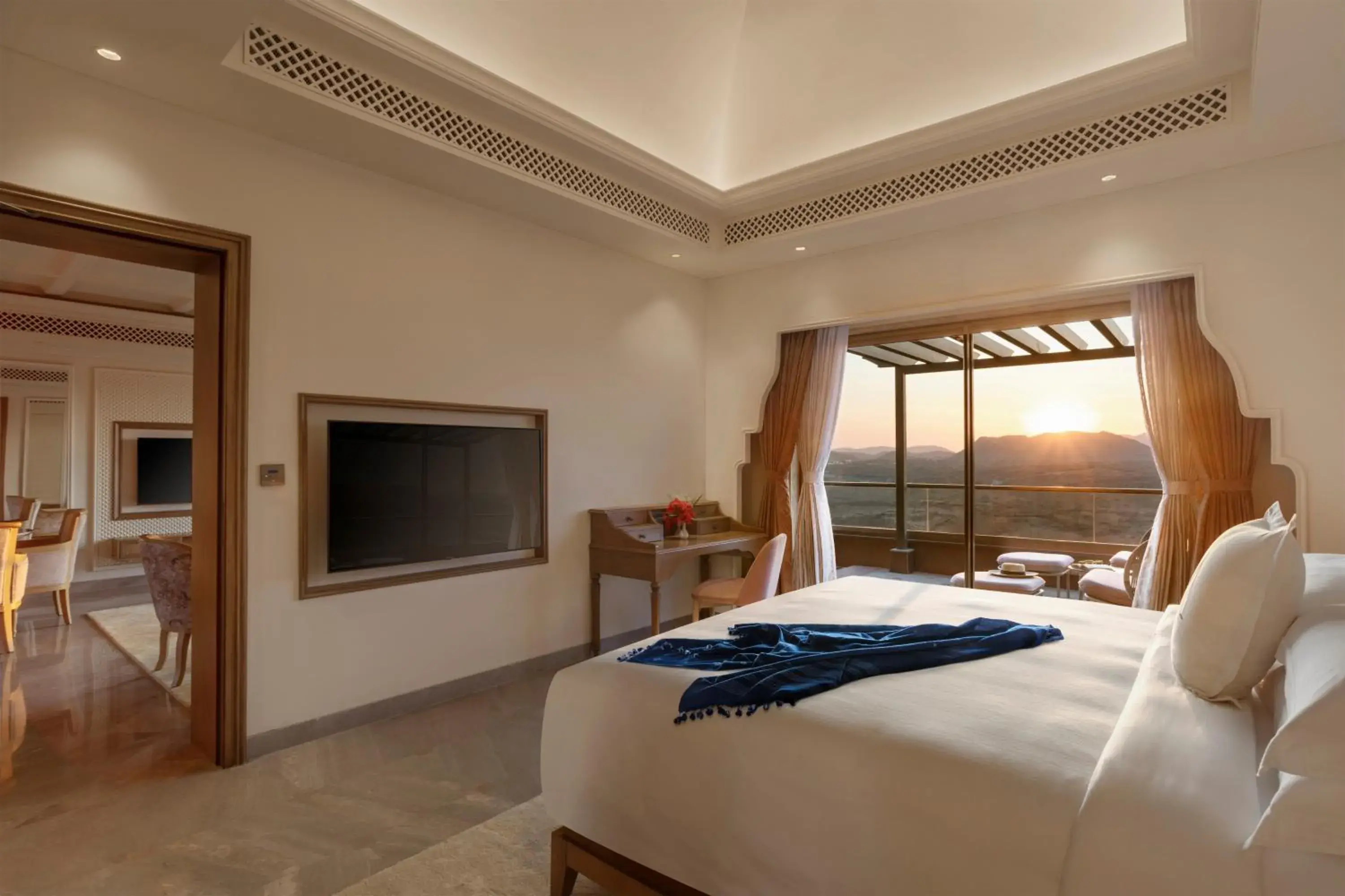 Bedroom, Bed in Mementos by ITC Hotels, Ekaaya, Udaipur Bedroom, Bed in Mementos by ITC Hotels, Ekaaya, Udaipur