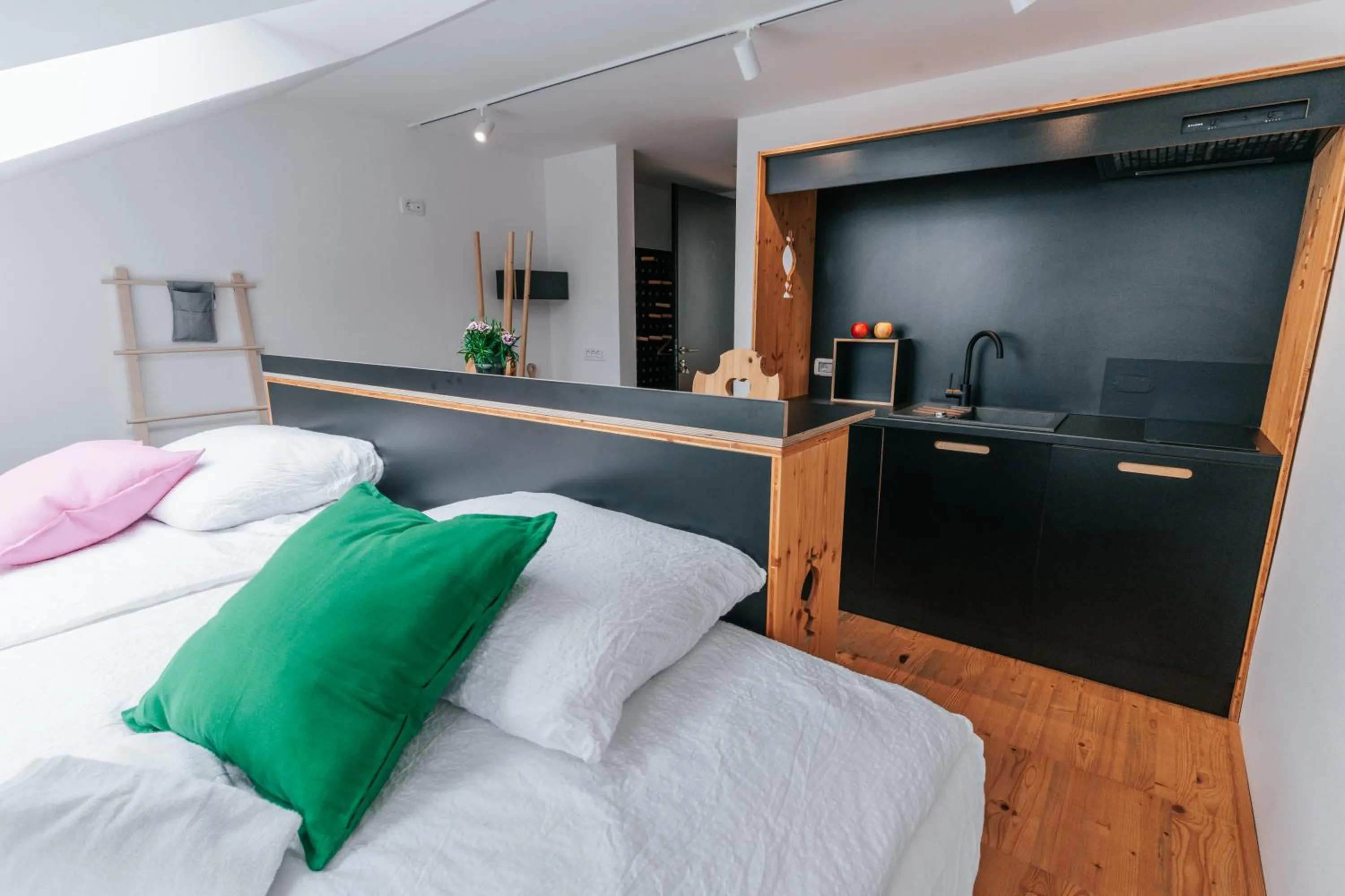 Bed in Eko Glamping Resort Krištof