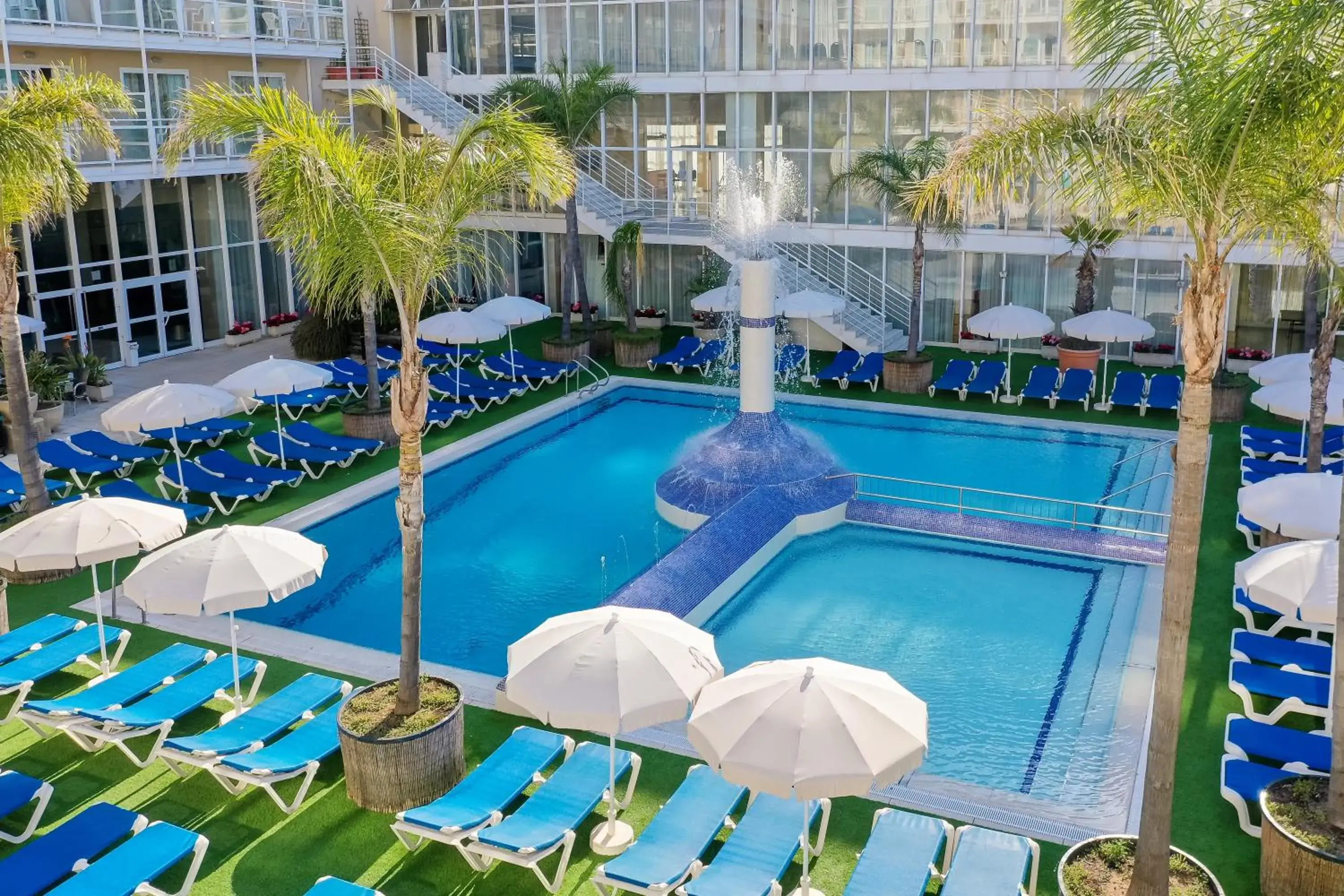 Pool view in htop Platja Park #htopFun Pool view in htop Platja Park #htopFun