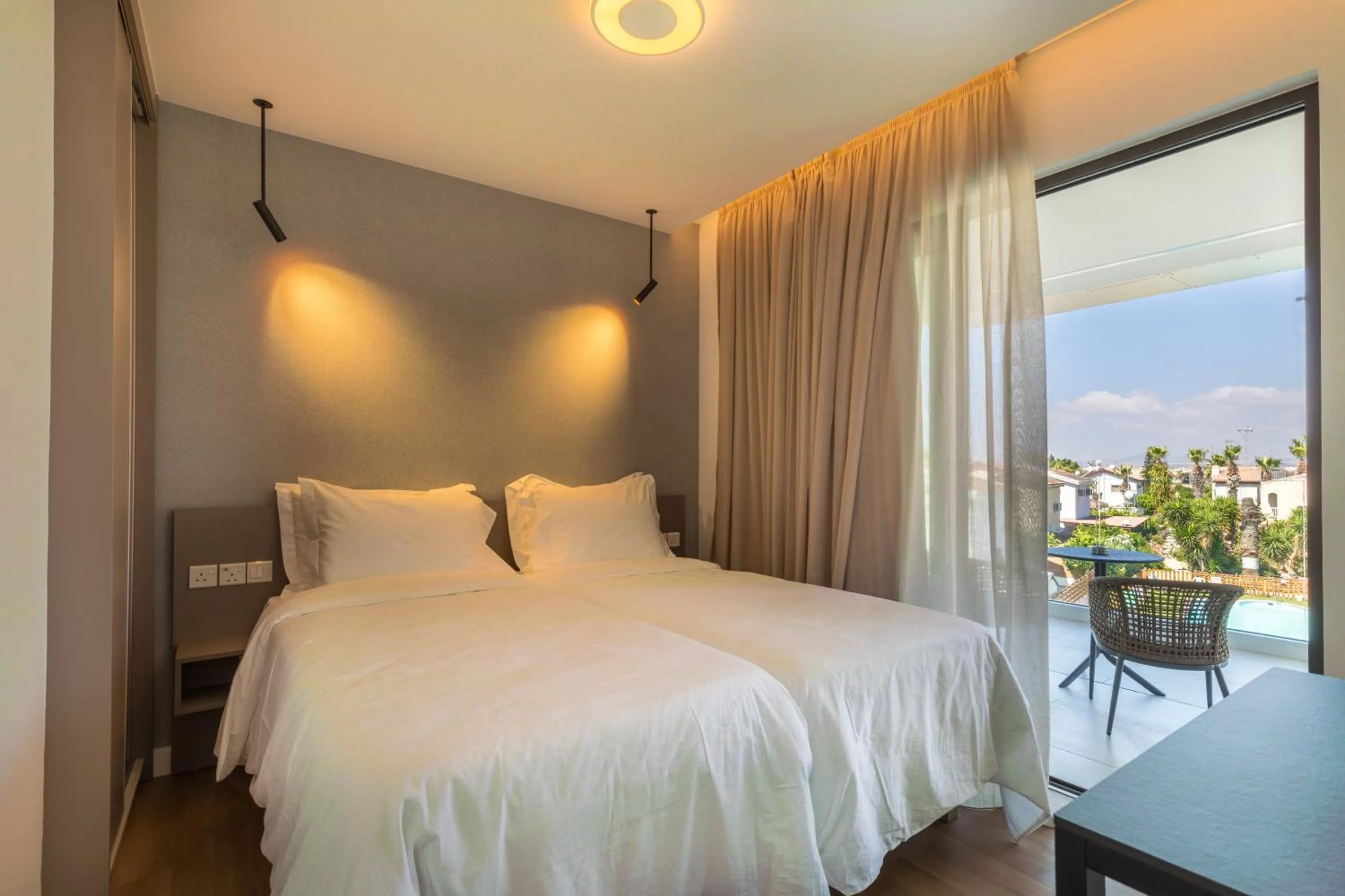 Bedroom, Bed in The Quality Lodge - Self Check-in