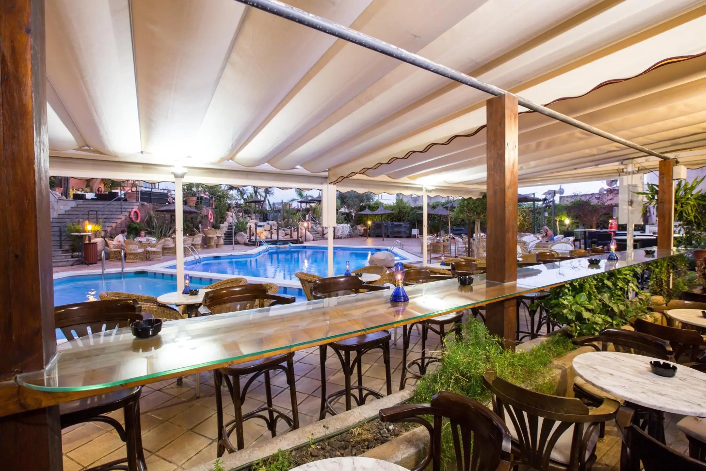 Food and drinks in Hotel Alba Seleqtta Food and drinks in Hotel Alba Seleqtta