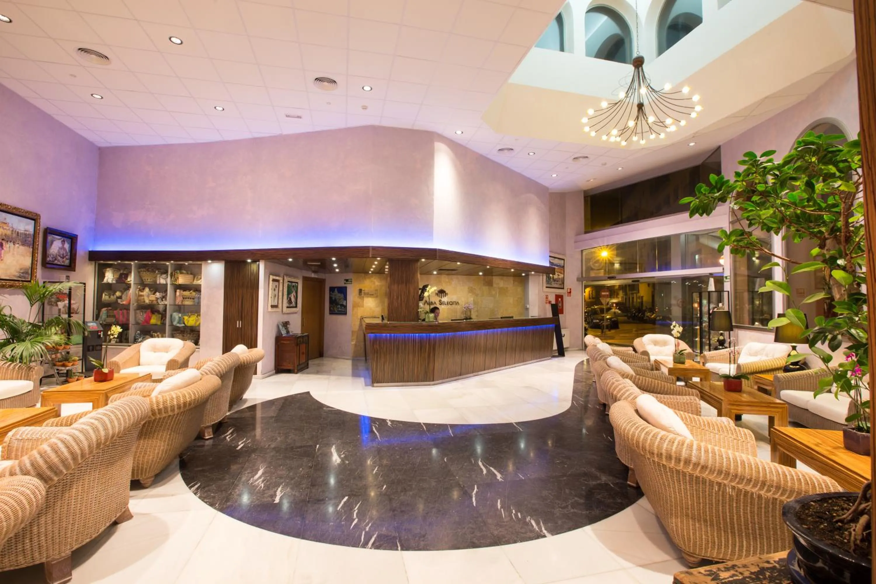 Lobby or reception in Hotel Alba Seleqtta