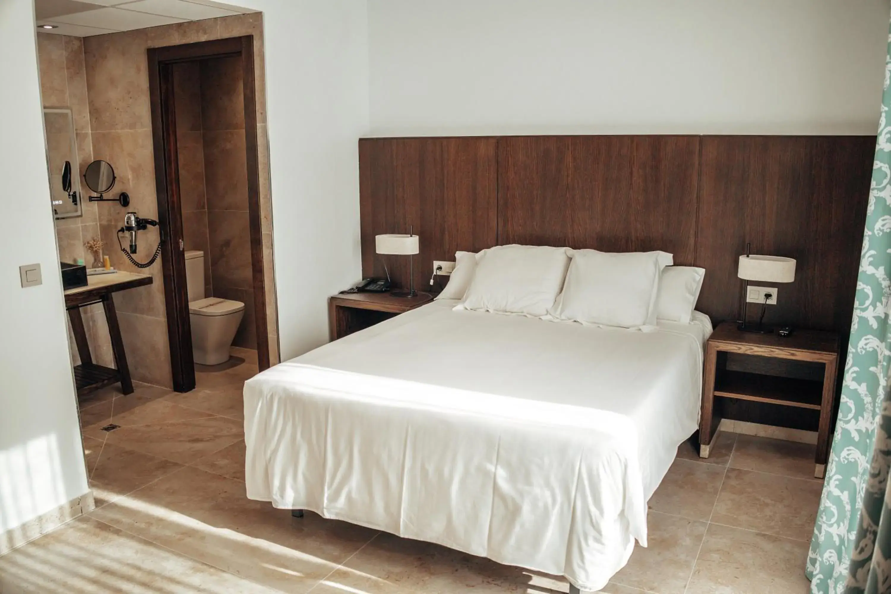 Photo of the whole room, Bed in Hotel Alba Seleqtta Photo of the whole room, Bed in Hotel Alba Seleqtta