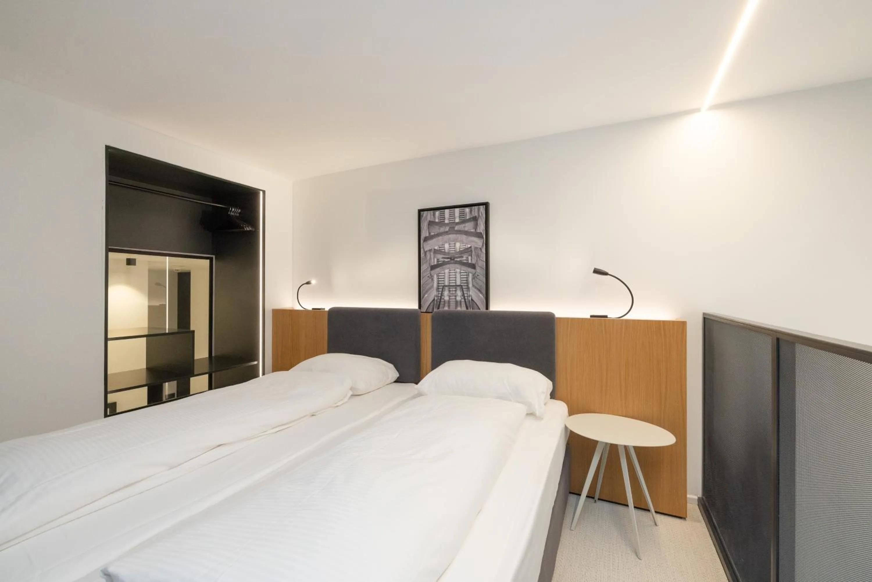 Bedroom, Bed in Fesh Lofts