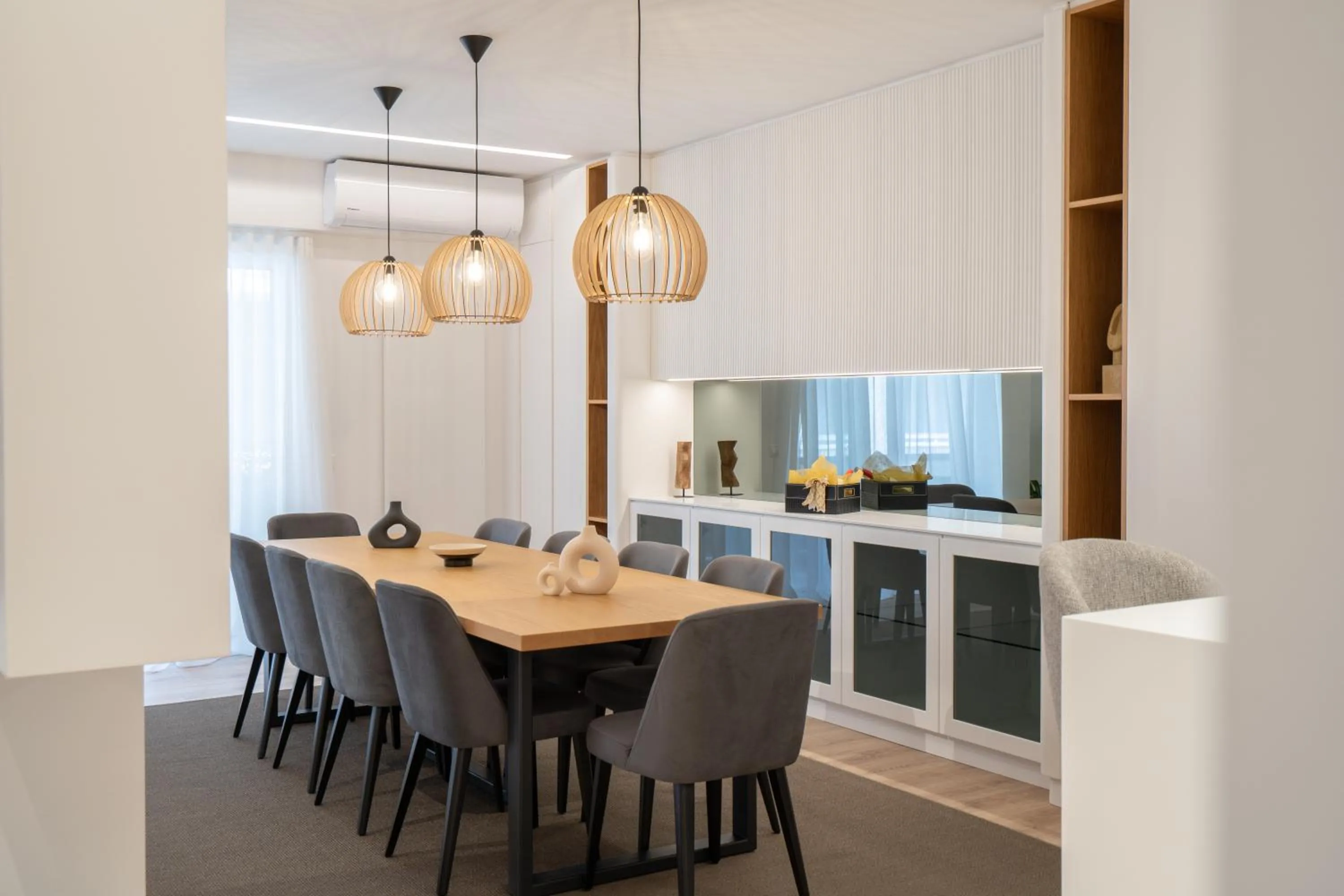 Dining area in Kolonaki Upscale 4 bedroom Luxury Apartment