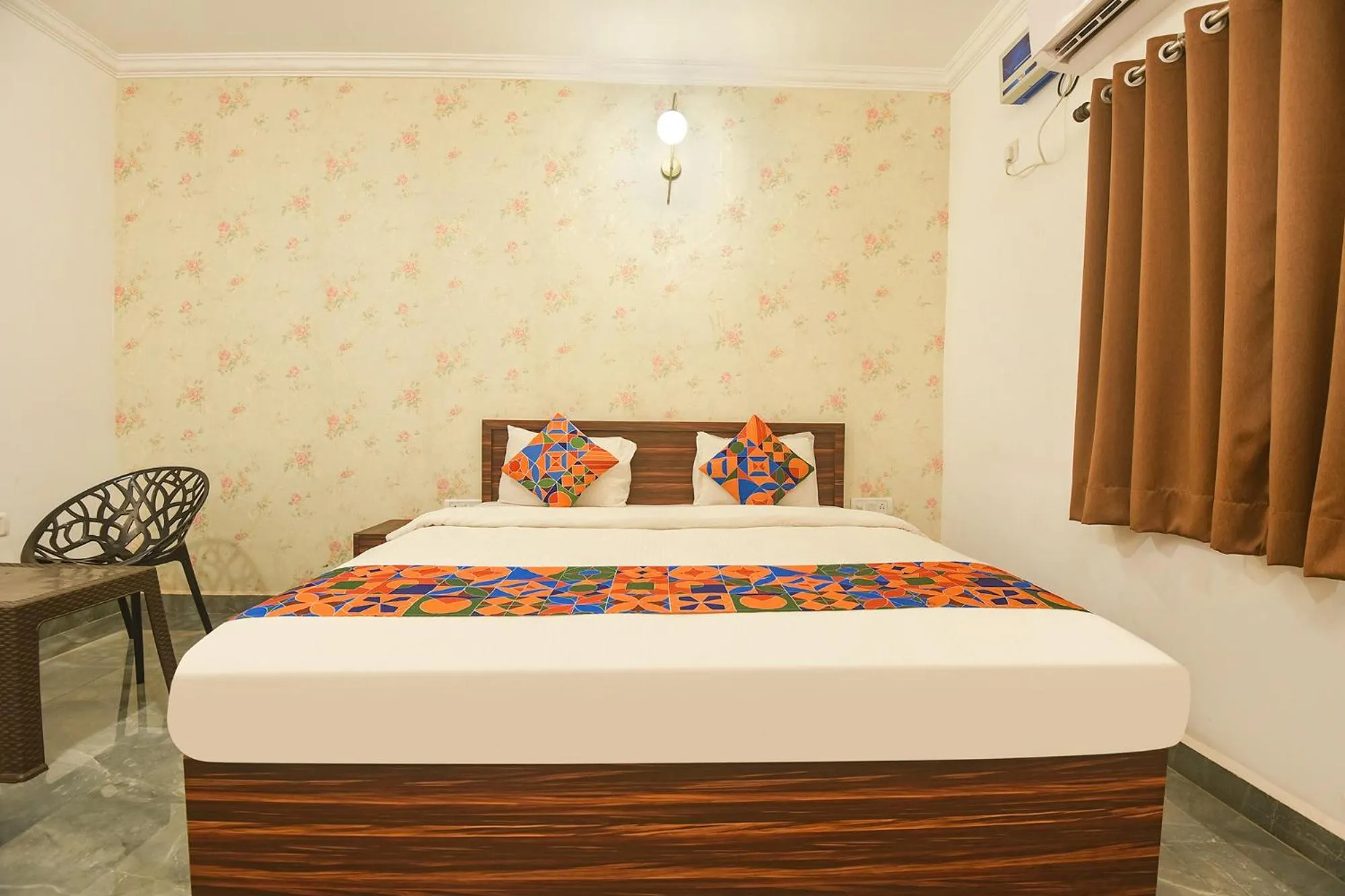 Bed in Via MA Homes - Nr Morjim Beach