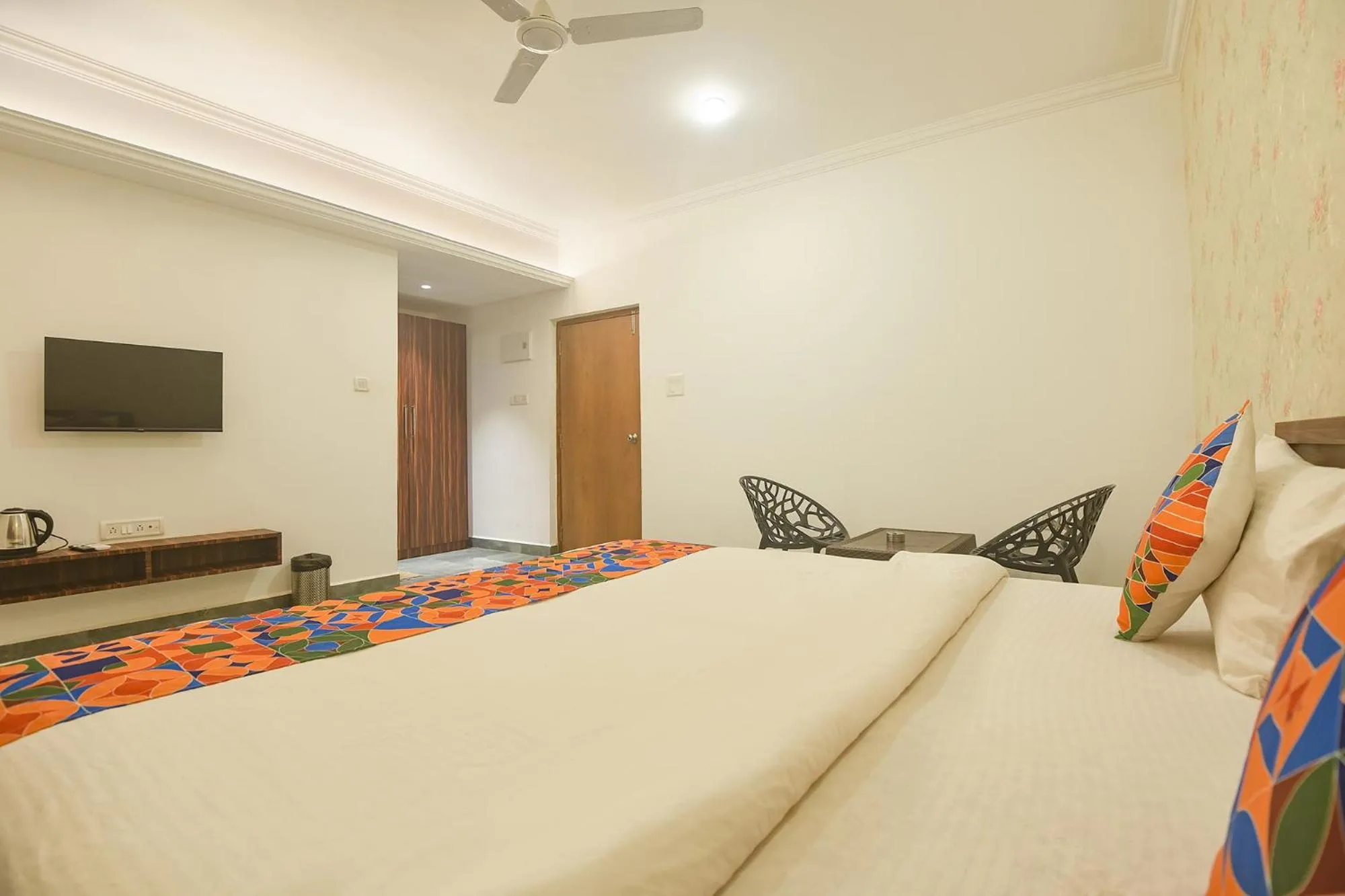 Bed in Via MA Homes - Nr Morjim Beach