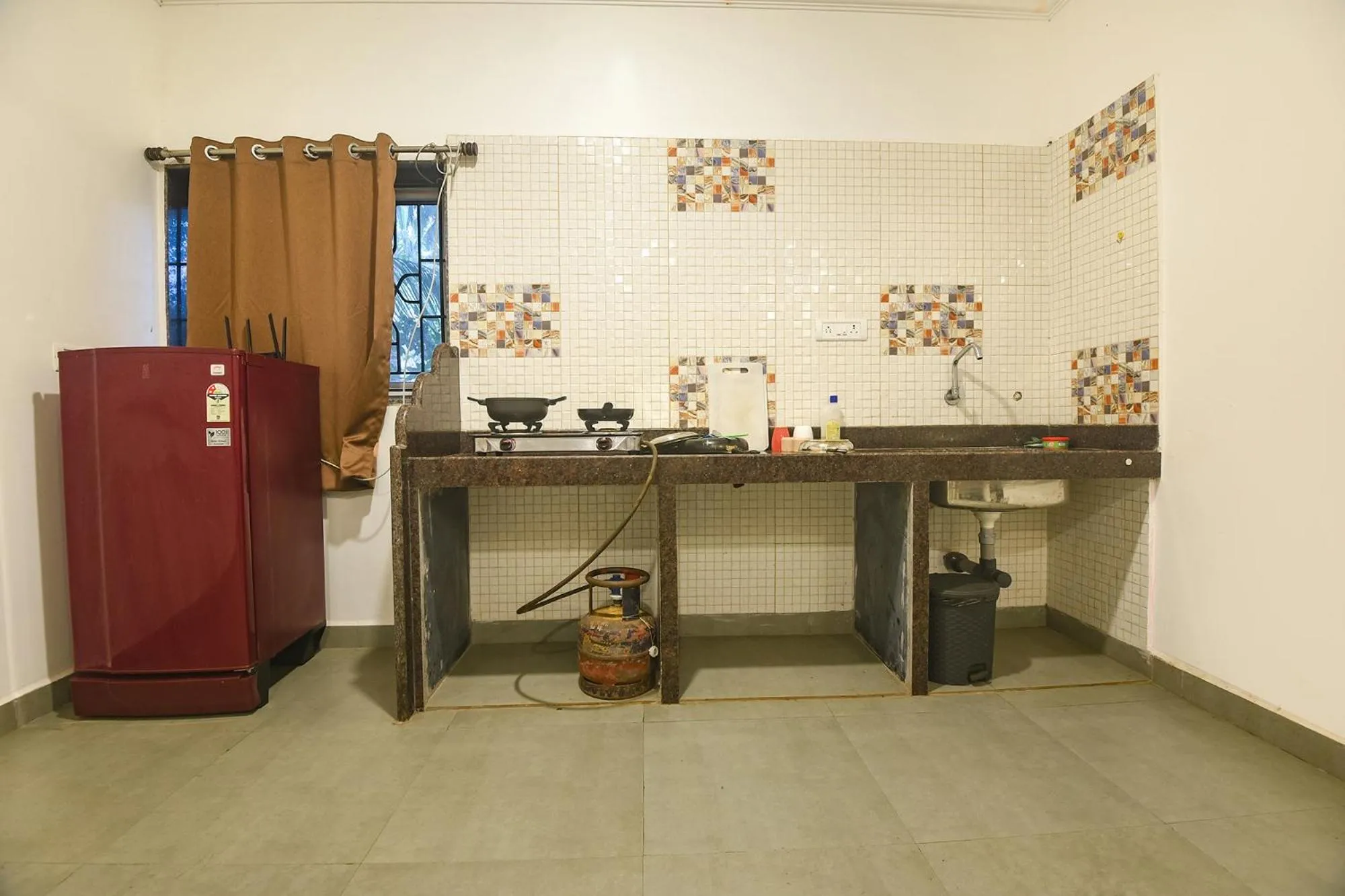 Bed in Via MA Homes - Nr Morjim Beach