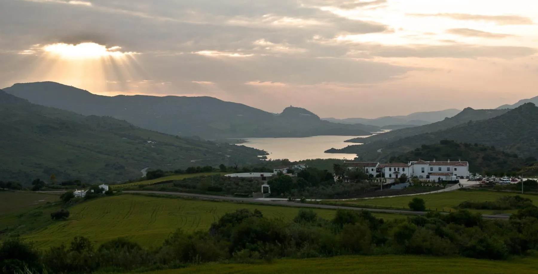 Facade/entrance in Cortijo Salinas