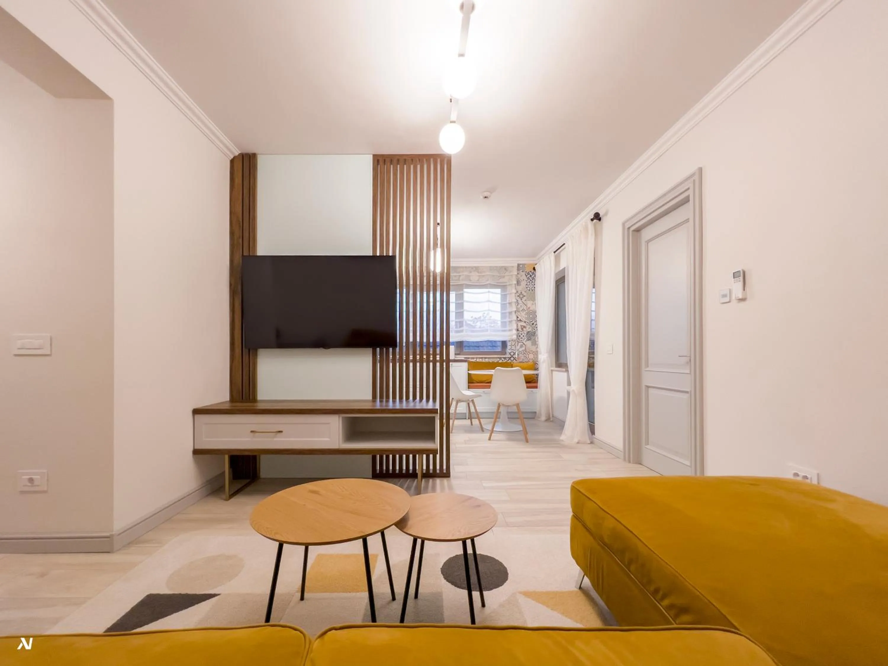 TV and multimedia in First Apartments