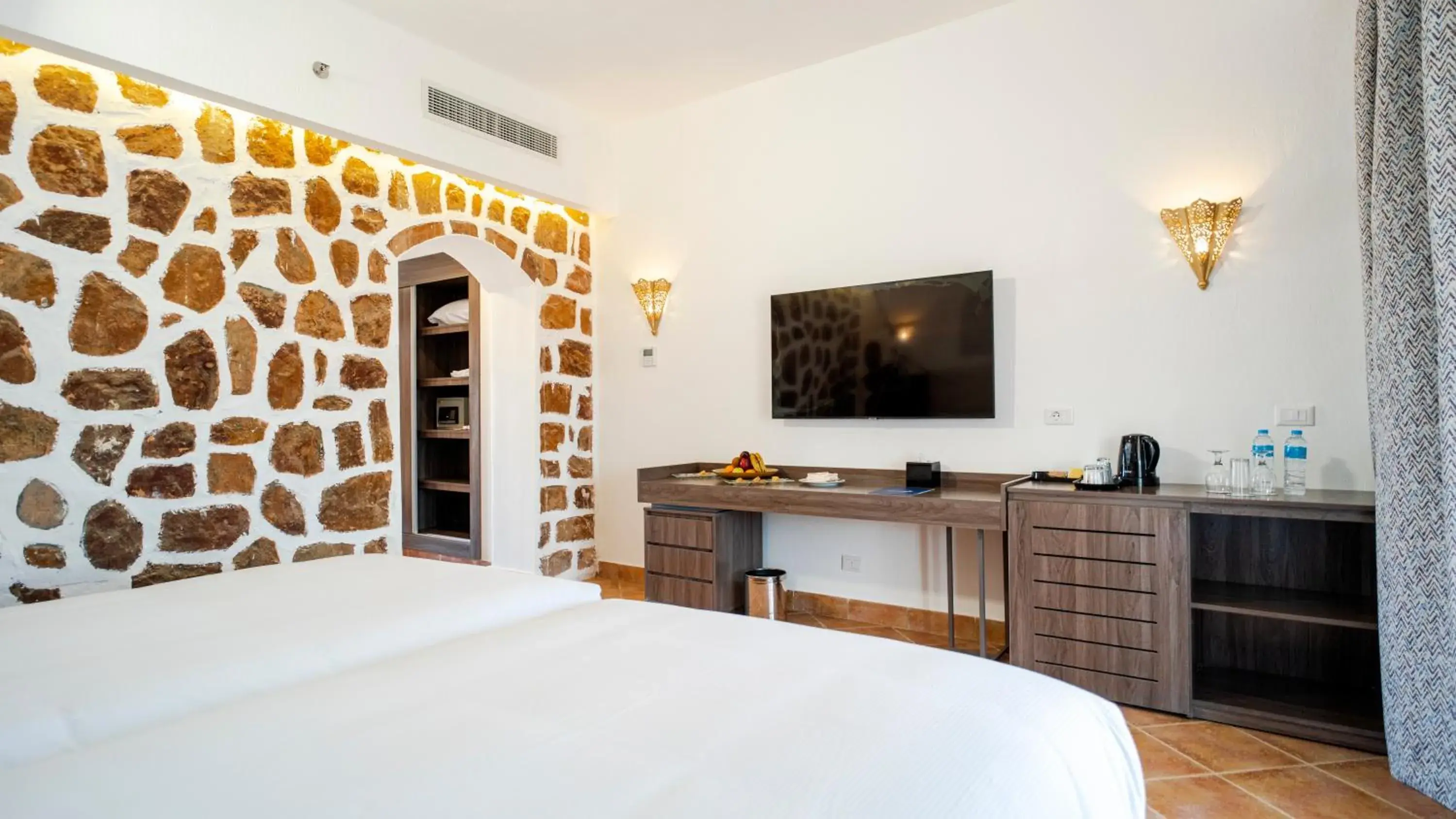 Bedroom, Bed in Pickalbatros Villaggio Aqua Park - Portofino Marsa Alam Bedroom, Bed in Pickalbatros Villaggio Aqua Park - Portofino Marsa Alam