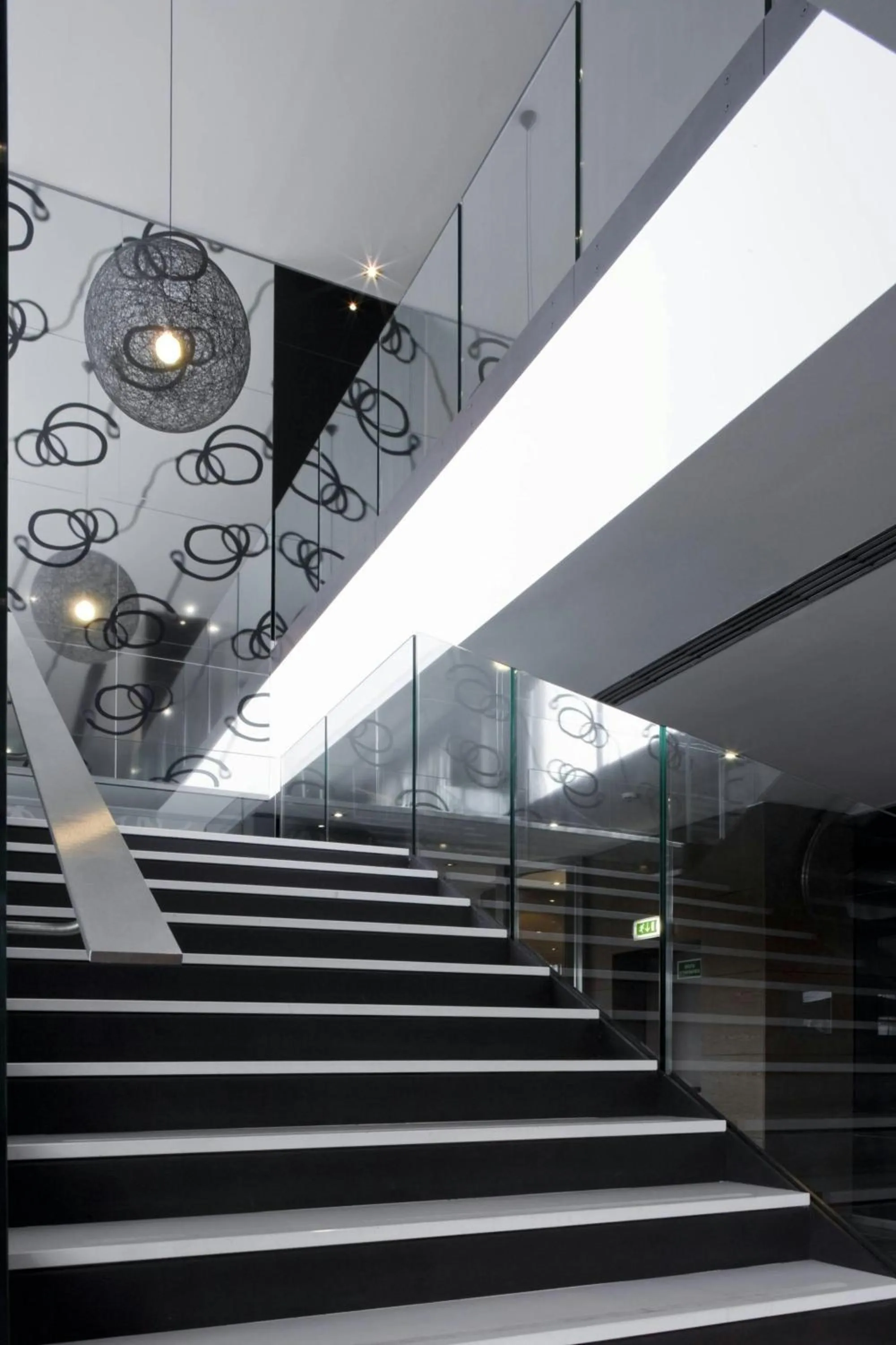 Lobby or reception in AC Hotel Brescia by Marriott