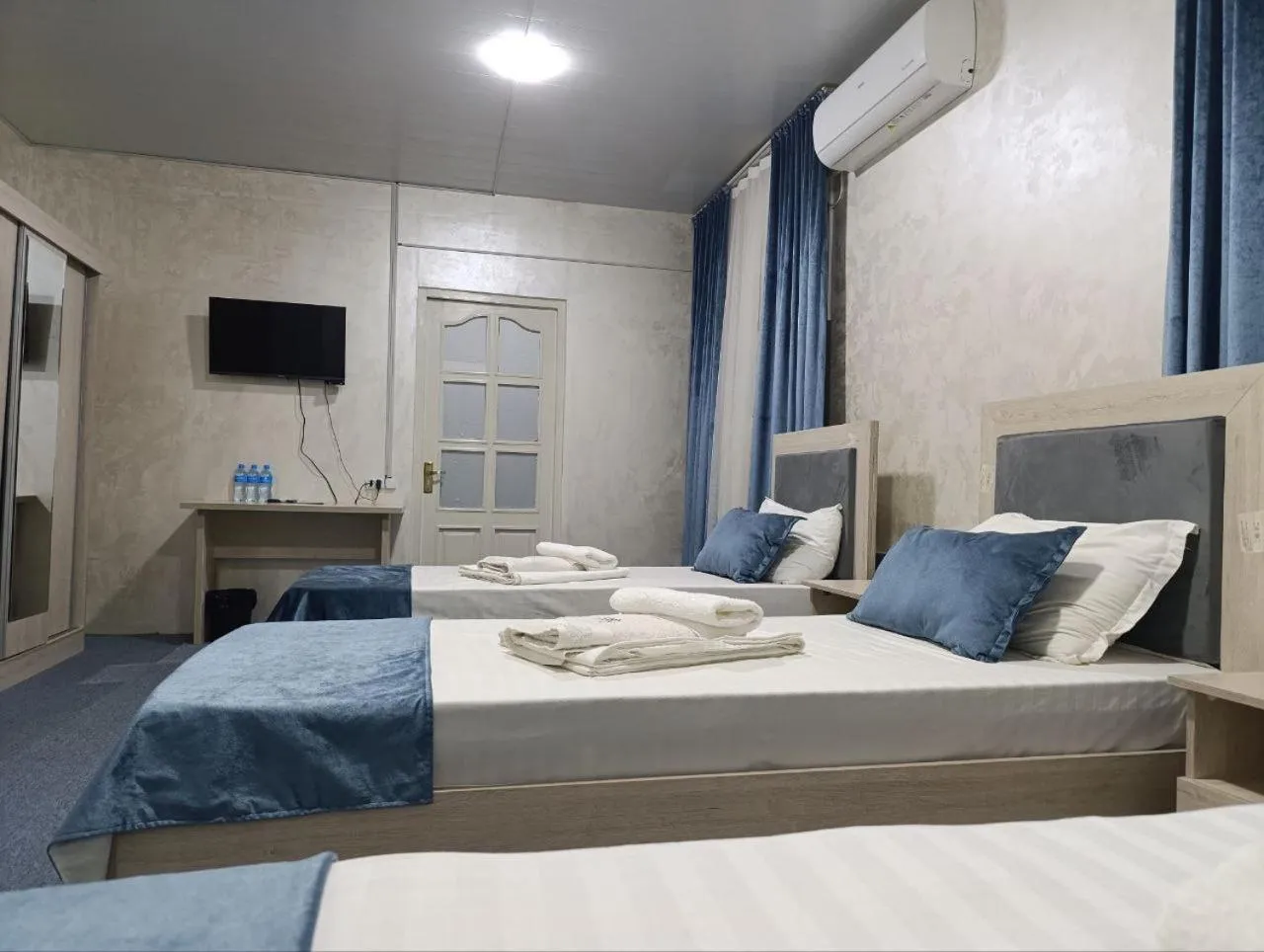 Bed in The Art Hotel