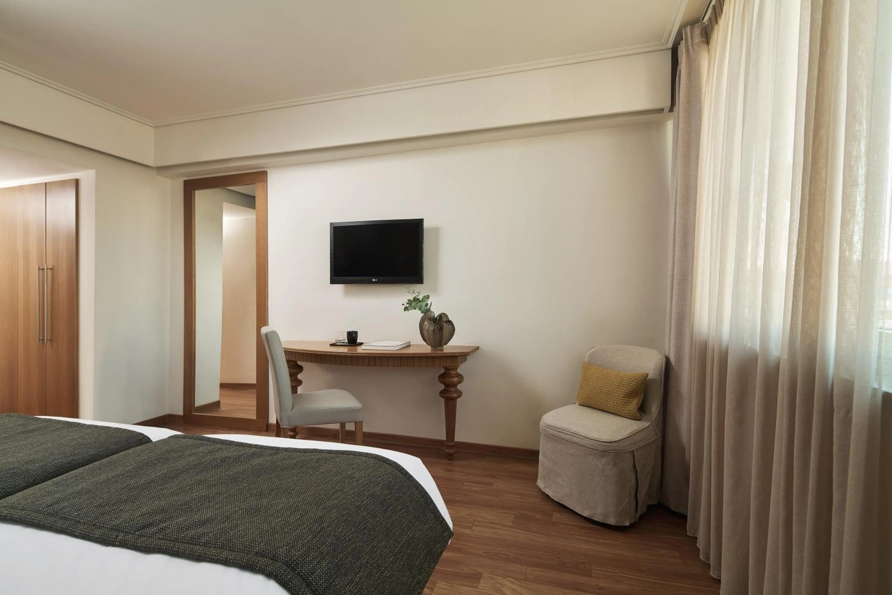 Bed in Titania Hotel