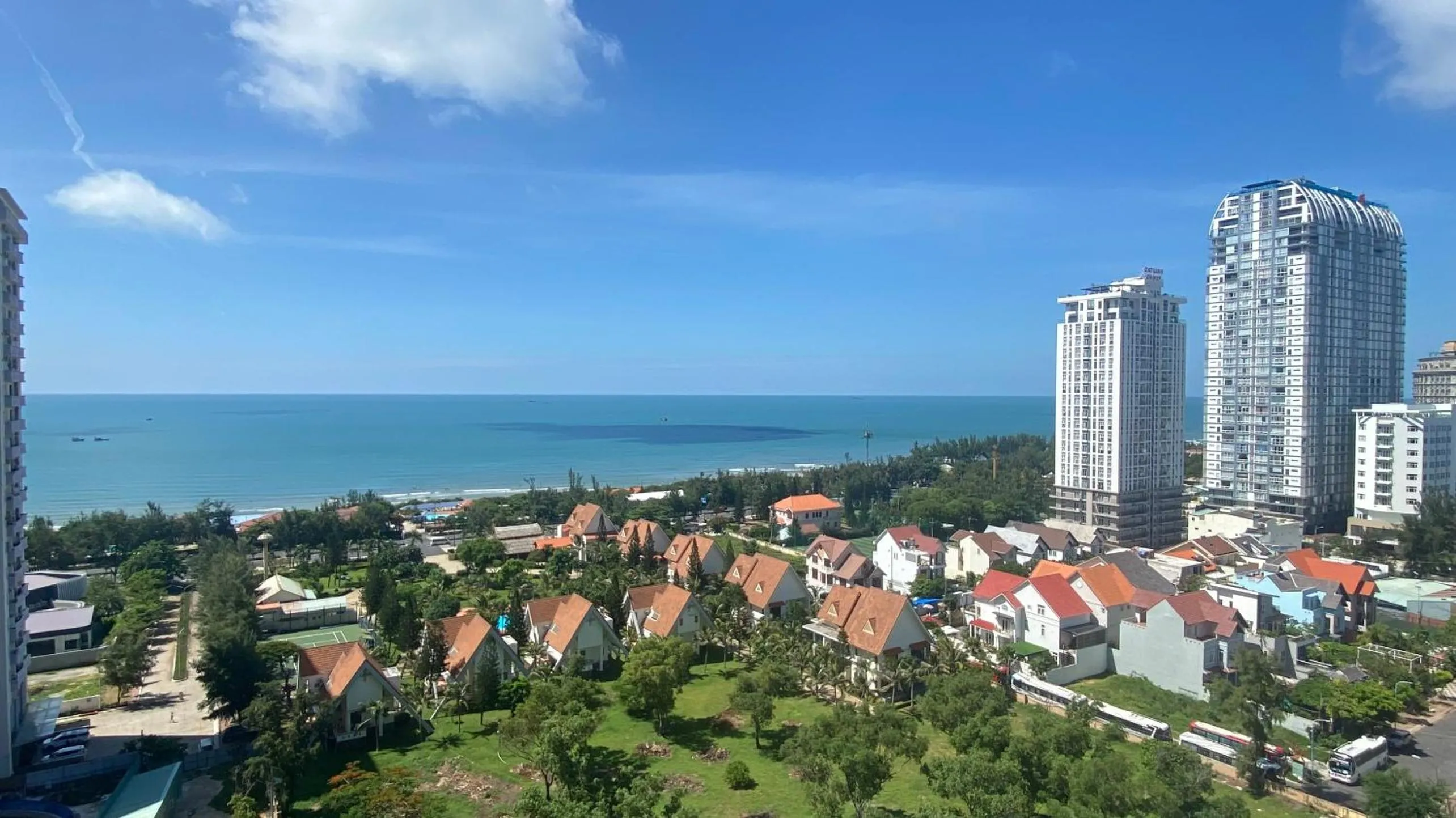 Day in MeoMeo Homestay - The Sóng Apartment