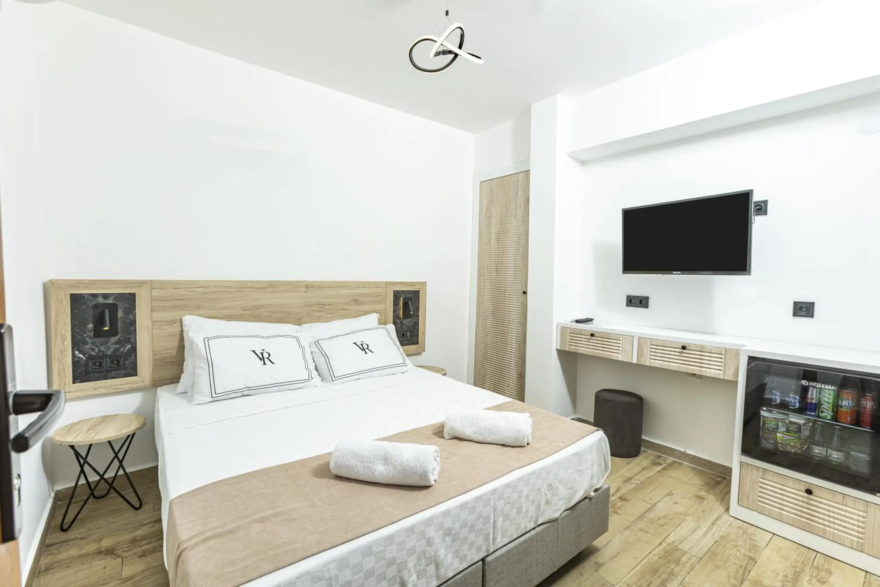 Budget Double Room in Bodrum Vera Hotel Budget Double Room in Bodrum Vera Hotel