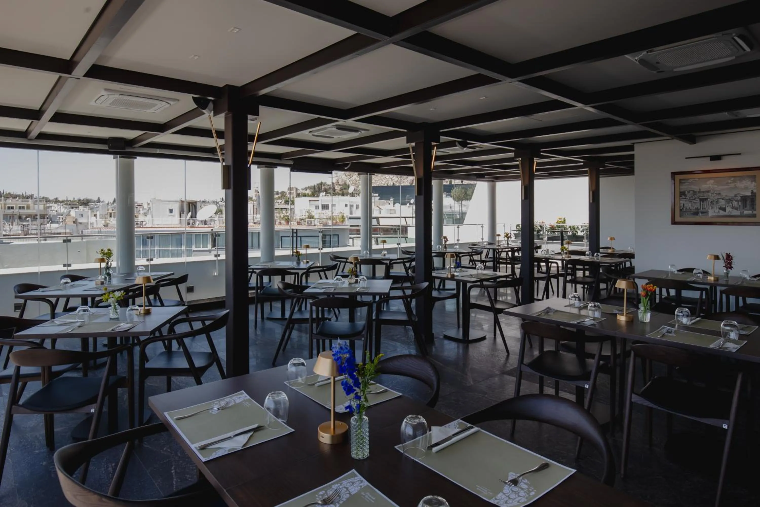 Restaurant/places to eat in Hera Hotel