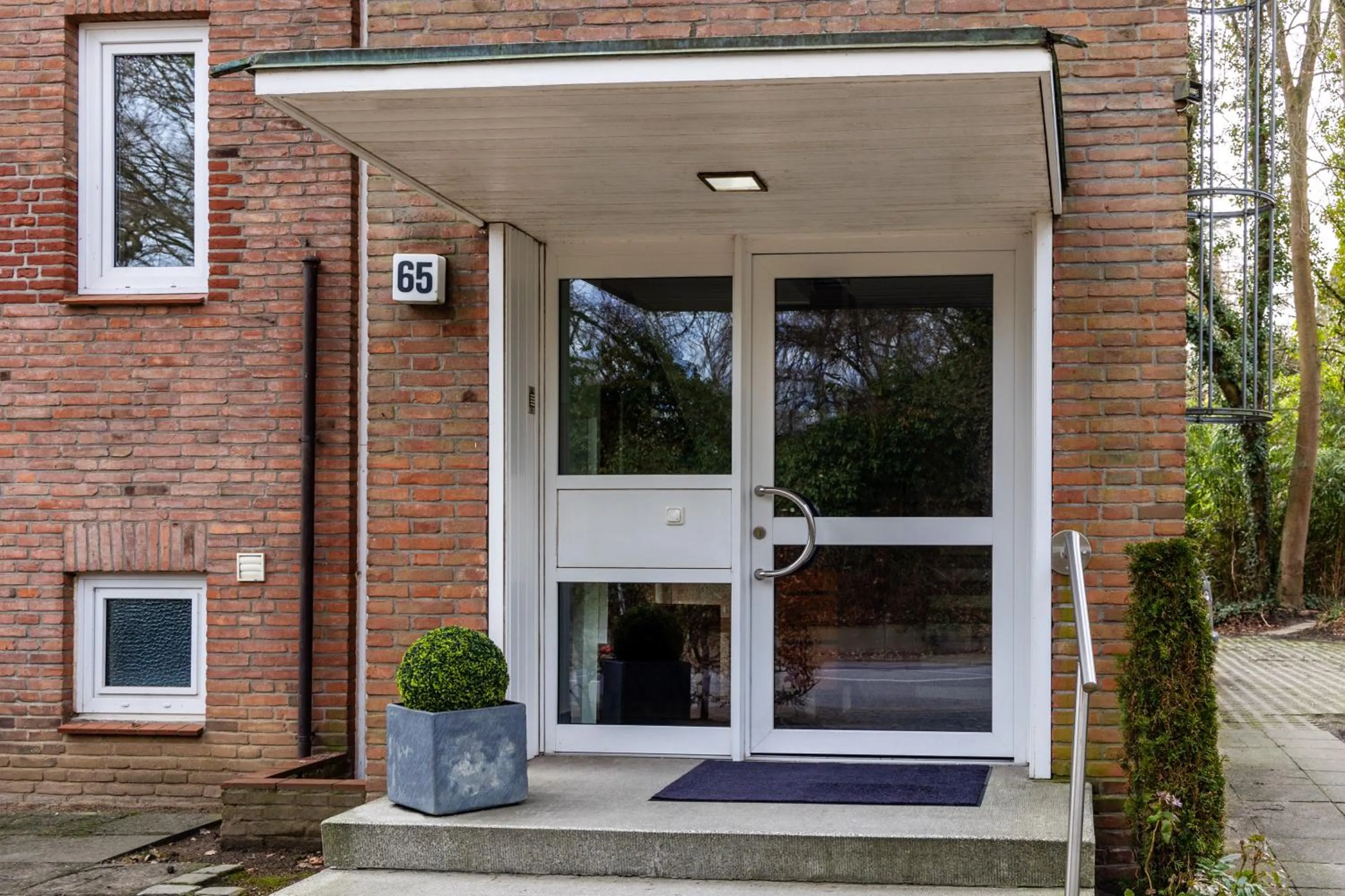 Facade/entrance in Academy Lodge Boardinghouse