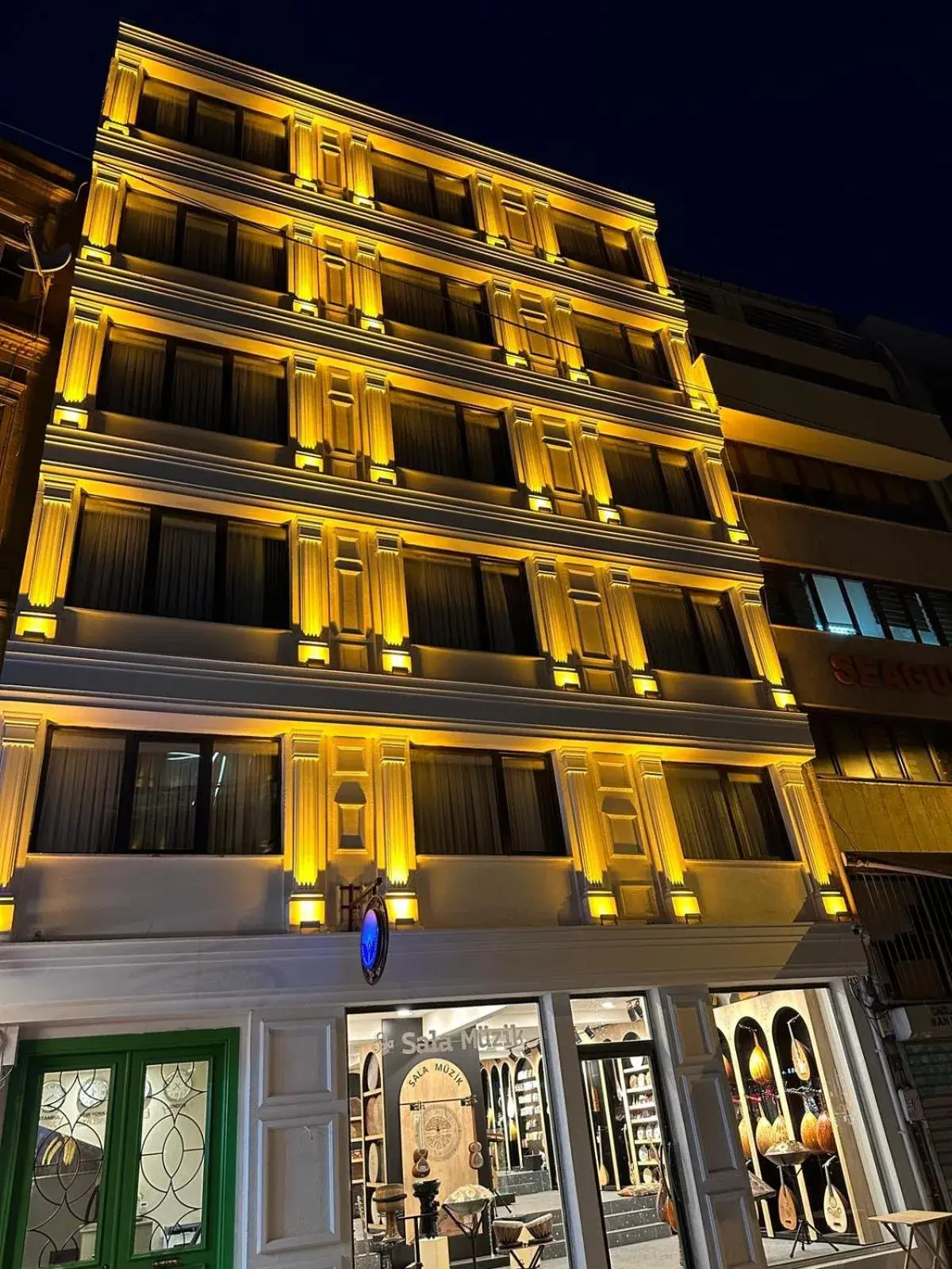 Property building in Casa De Port Hotel İstanbul Property building in Casa De Port Hotel İstanbul