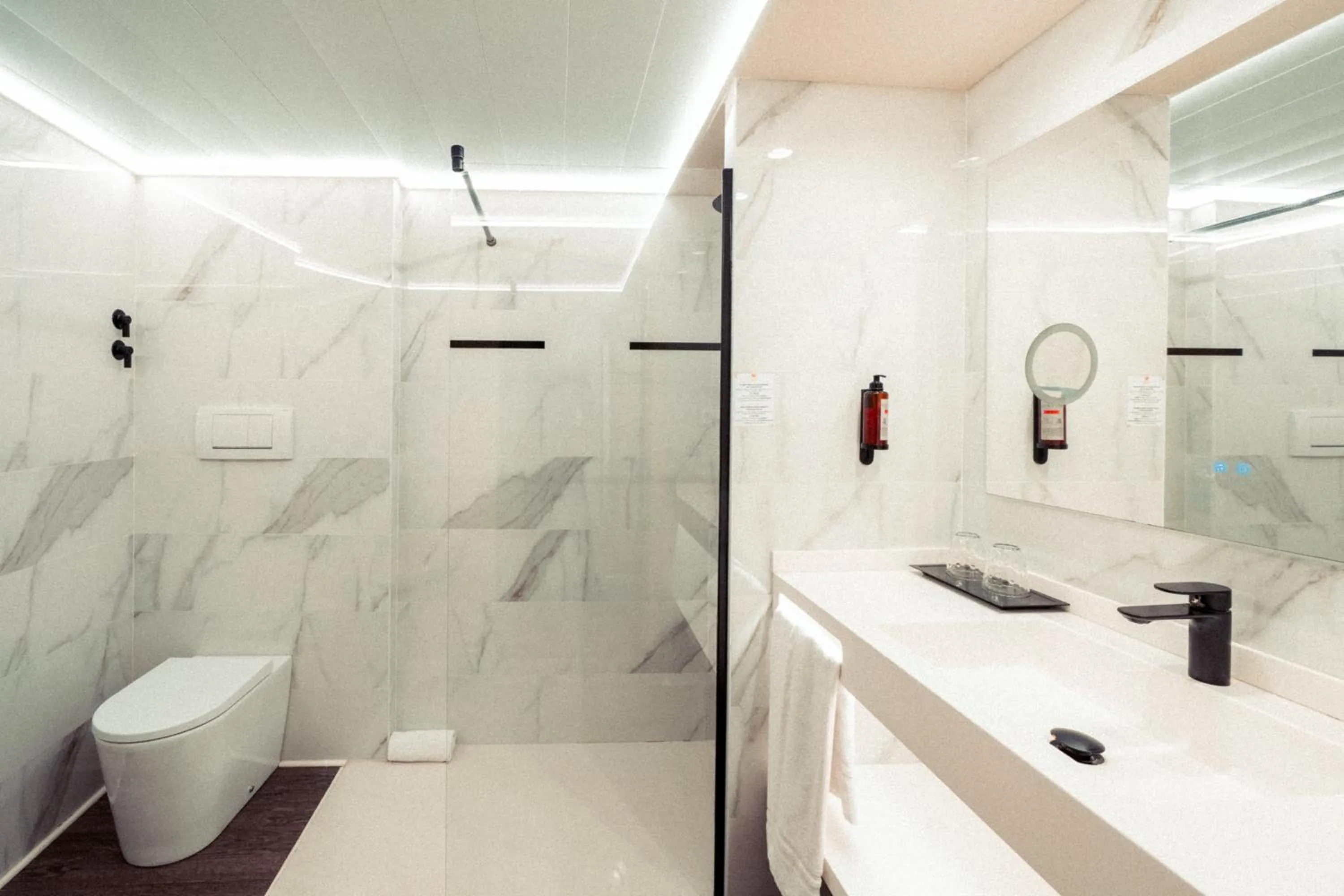 Marina Resort Benidorm - The Original Benidorm Vibe