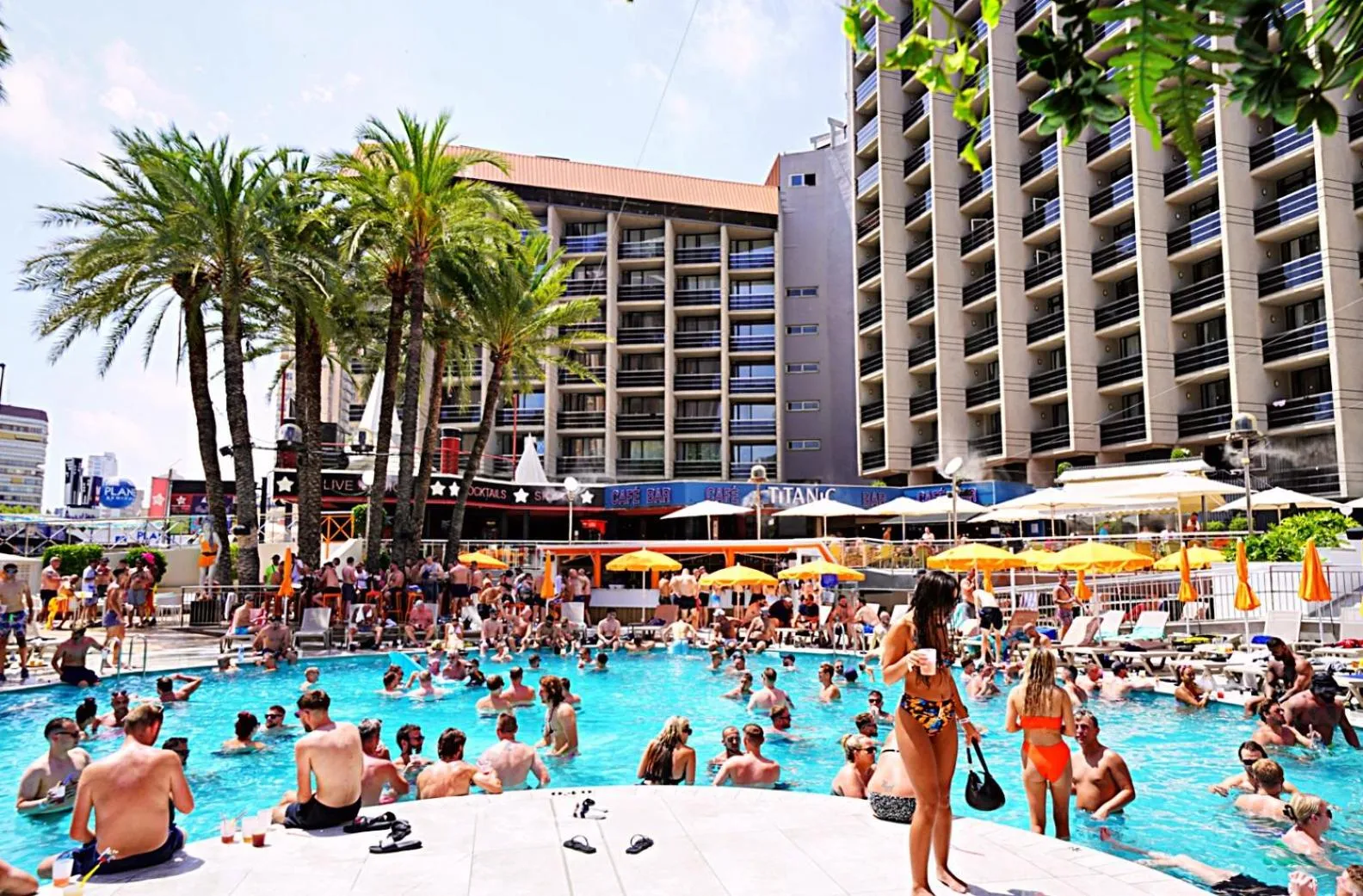 Marina Resort Benidorm - The Original Benidorm Vibe