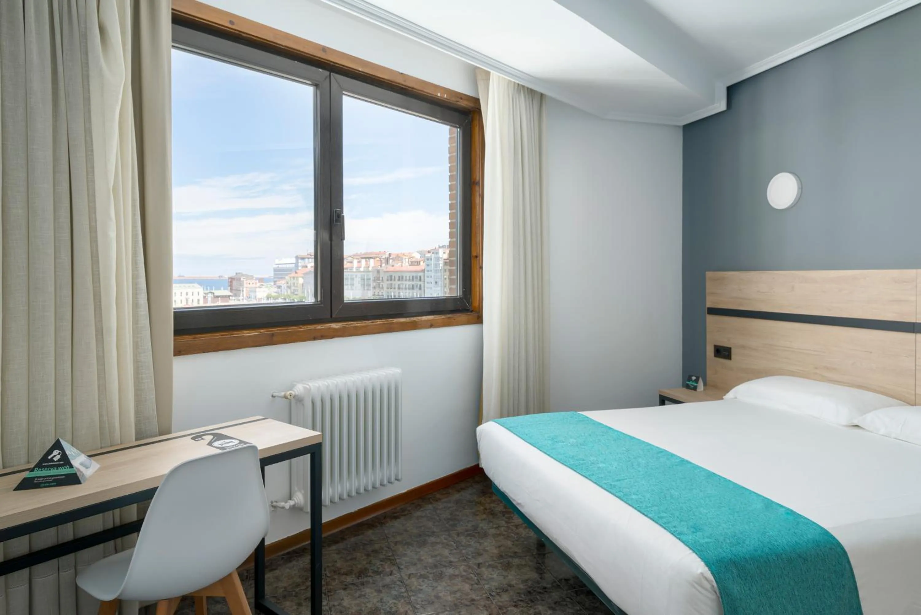 Bed in Hotel Alda Pasaje