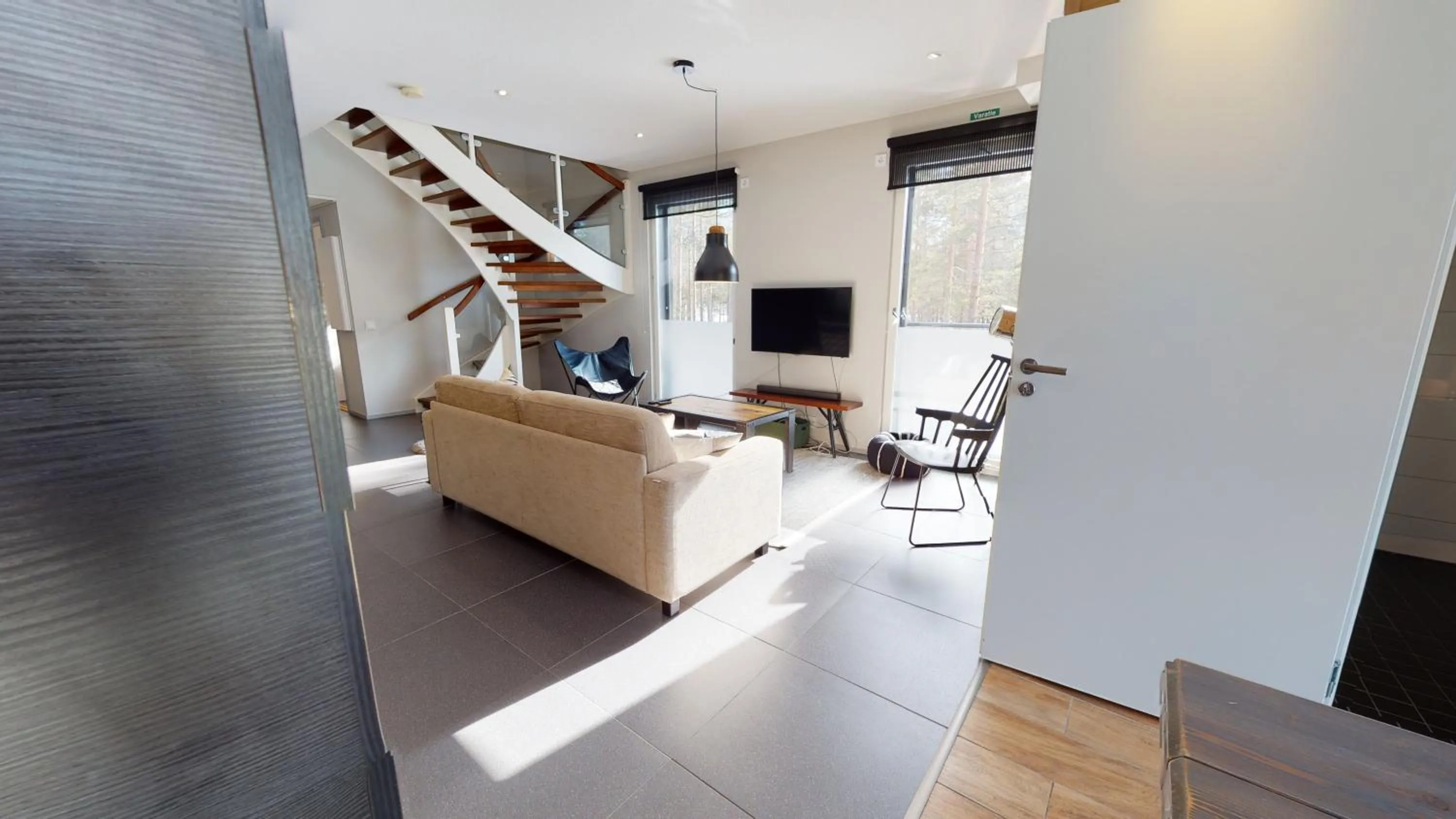 Seating area in Sandy Kelt - Irish House Apartments